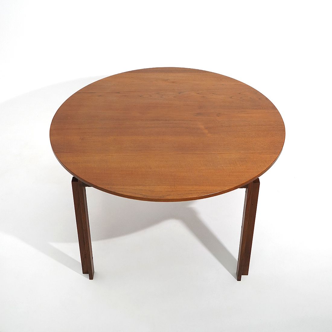 Extendable Round Table By Inge Klingeberg For France E Son, 1960s photo for sale