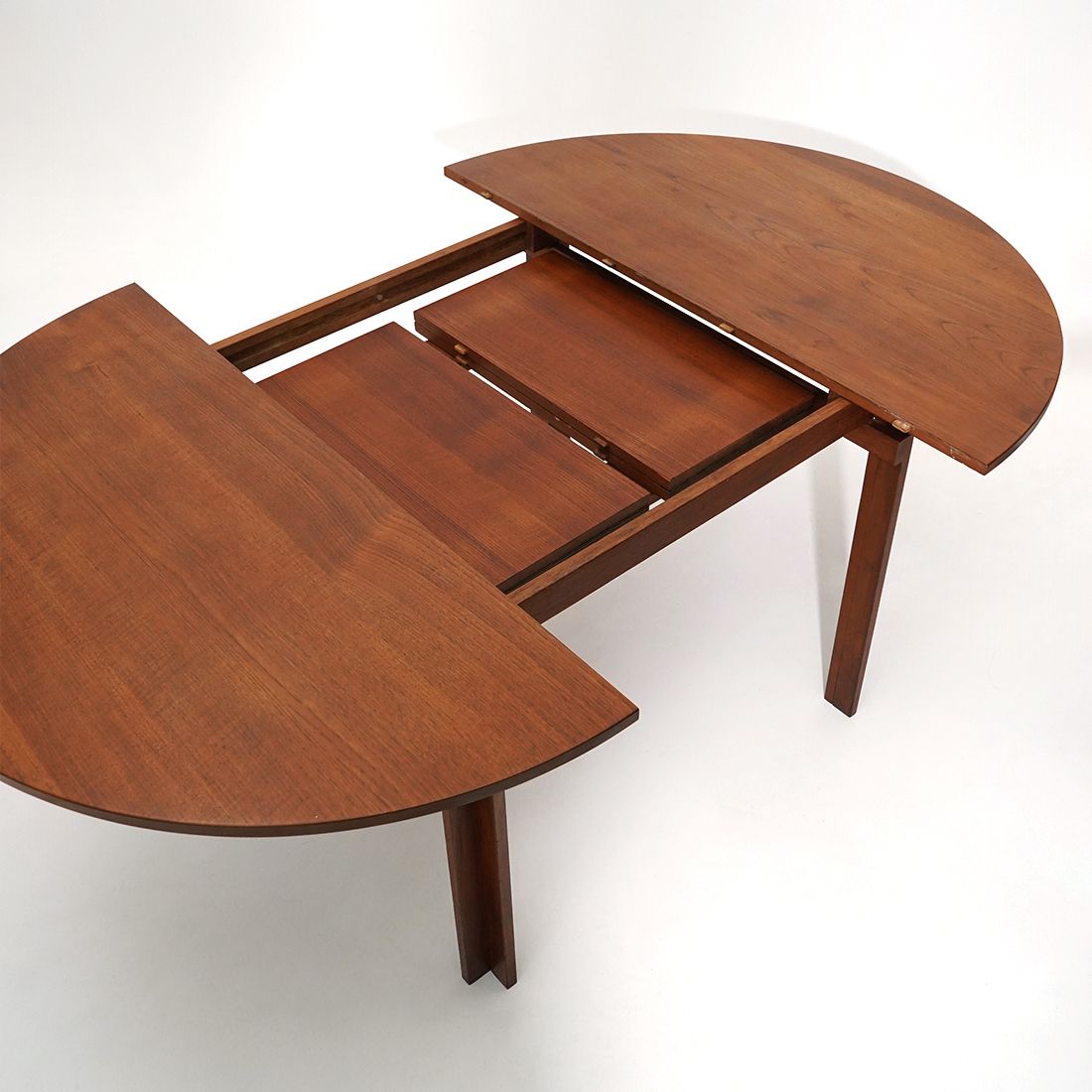 photo furniture Extendable Round Table By Inge Klingeberg For France E Son, 1960s