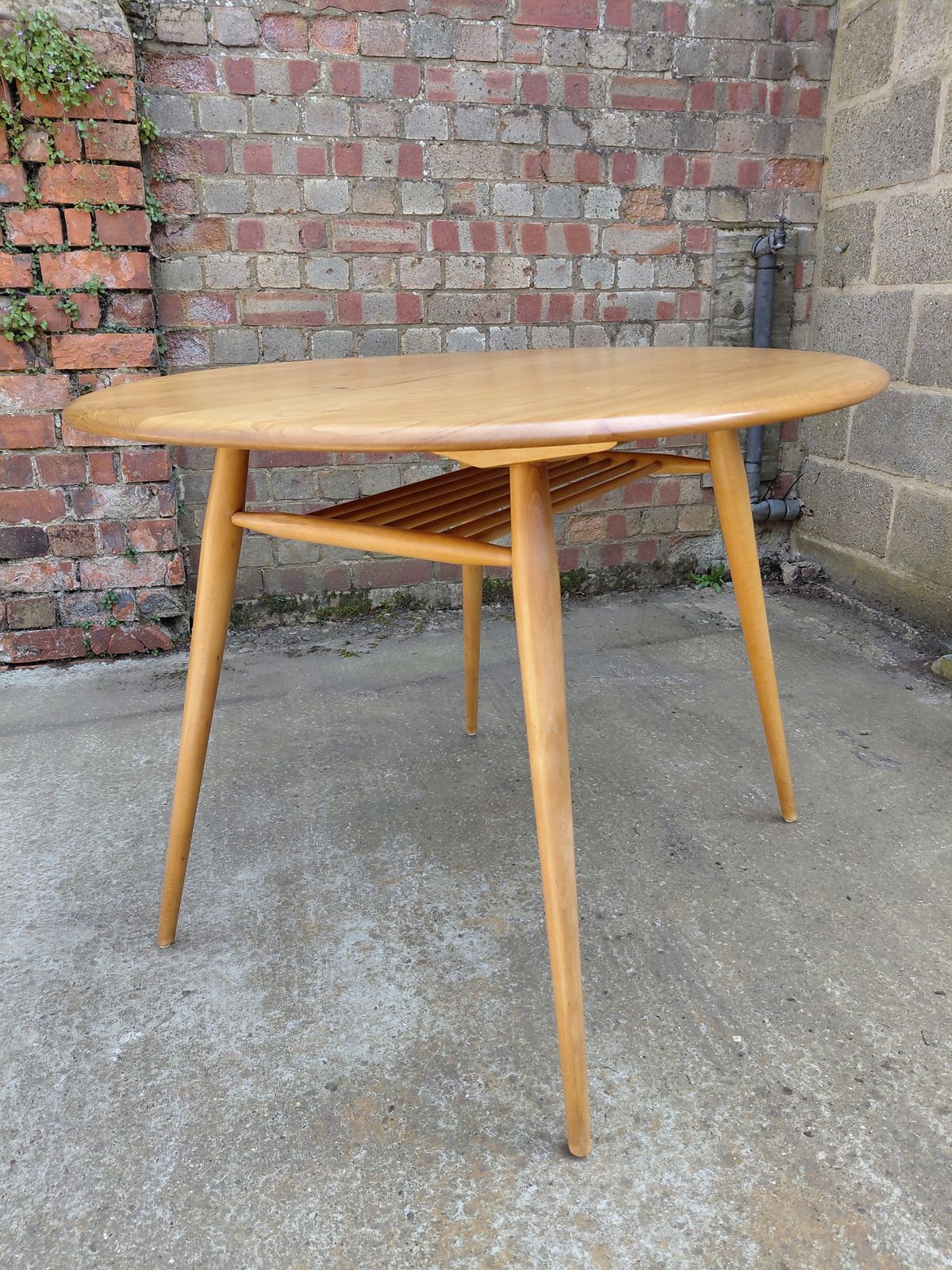 Ercol Blonde Oval Breakfast Table   Model Number 396  & Set Of 4 Ercol Chairs Model 370 photo 1200.0