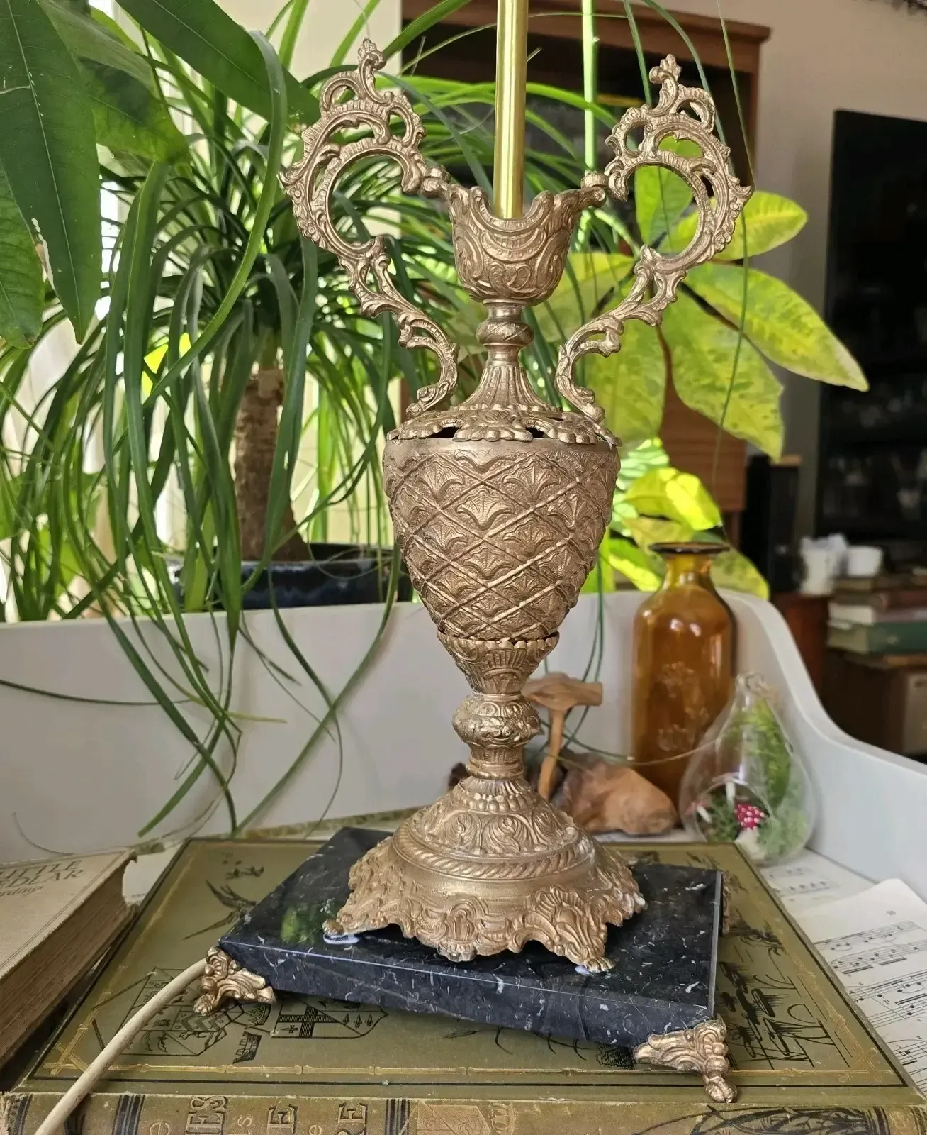 Antique French Table Lamp Spelter And Black Marble Base Urn Vase Ornate Gold