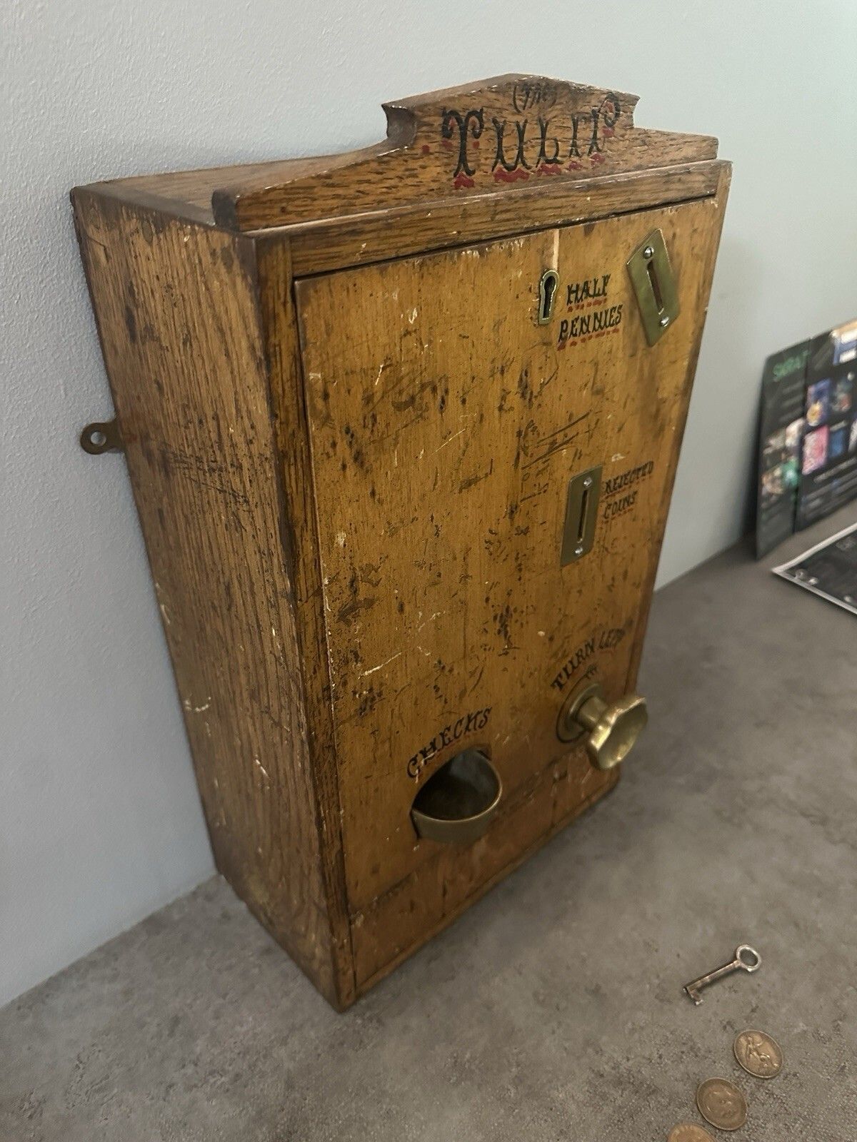 Antique Edwardian “Tulip” Tuppenny Coin Operated Token Machine B. Mathews London photo for sale