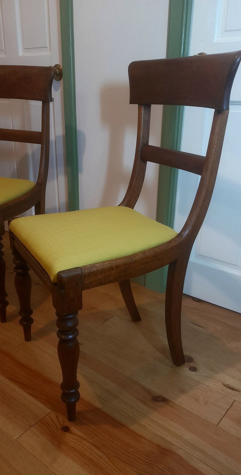 Pair Of Victorian Mahogany Dining Chairs photo vinterior