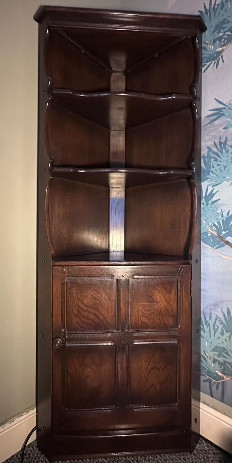 Vintage Ercol Corner Cabinet Solid Elm Blue Label 1954/1976 Luciano Ercolani Furniture