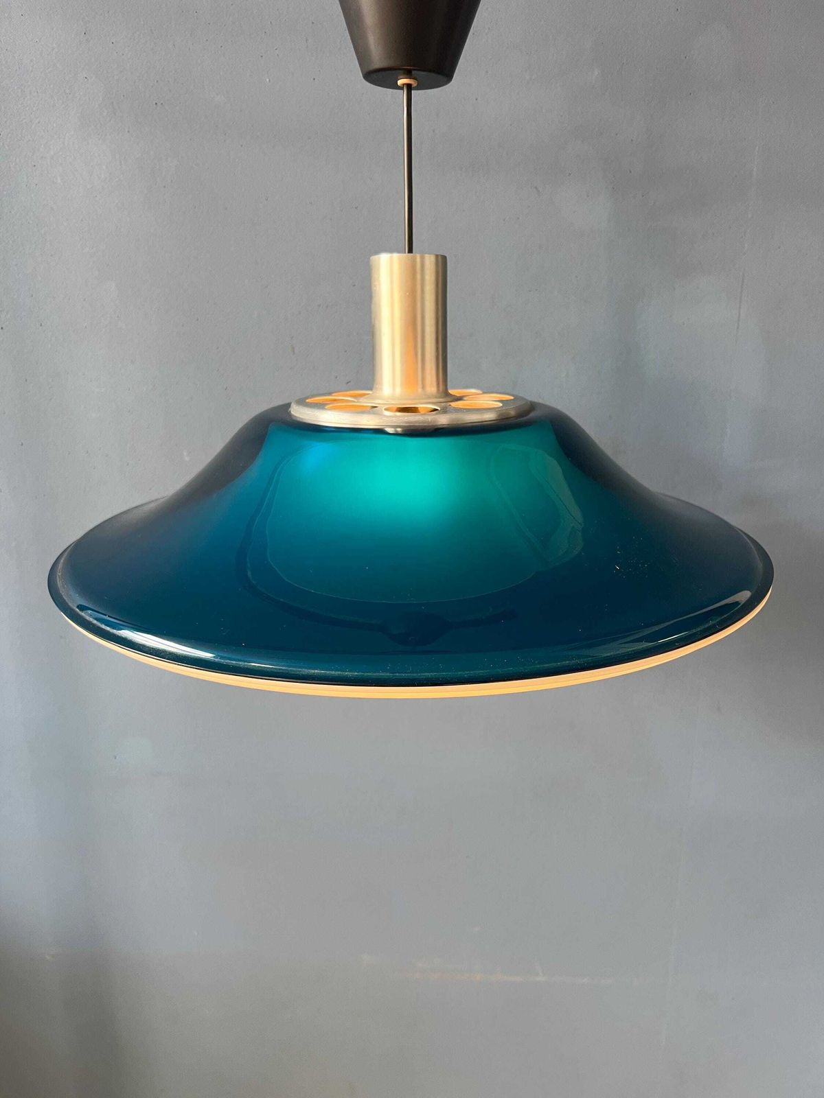 Blauwe Ufo Vliegende Schotel Space Age Hanglamp photo for sale