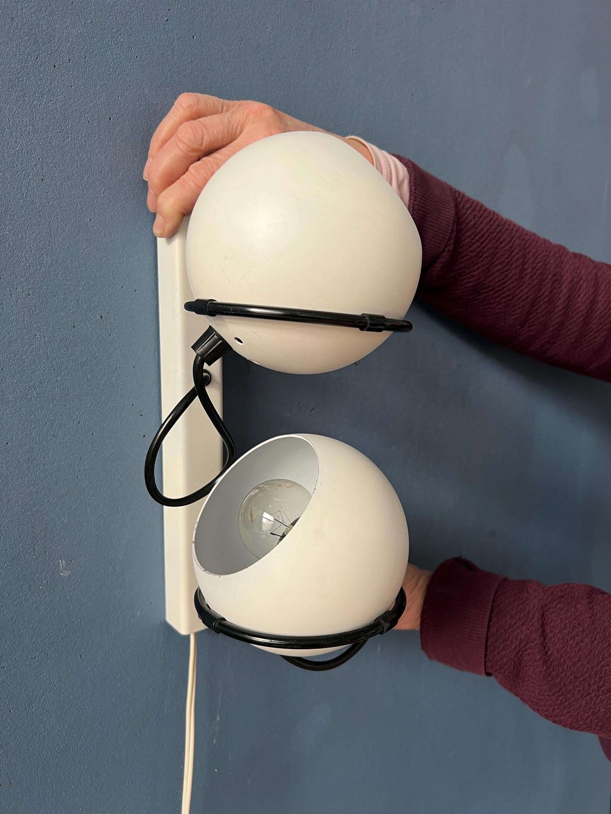 Witte Gepo Space Age Eyeball Wandlamp photo vintage
