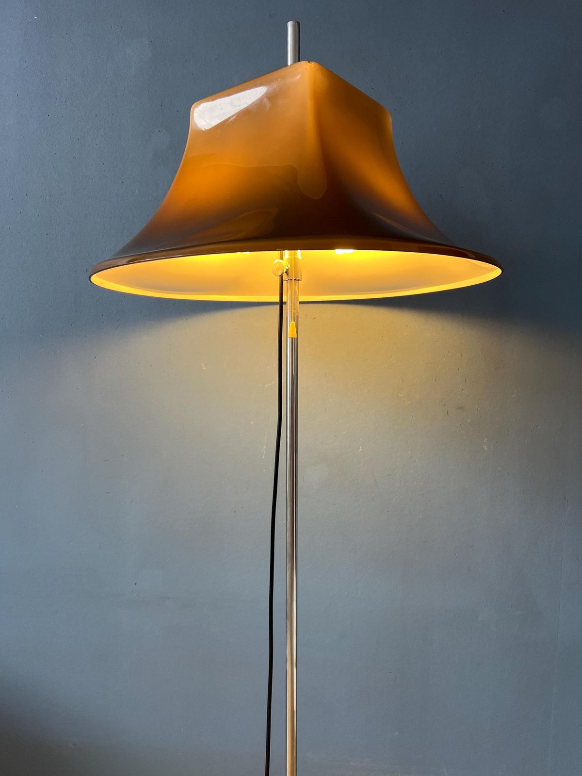 Mid Century Witch Hat Space Age Floor Lamp By Willem Hagoort