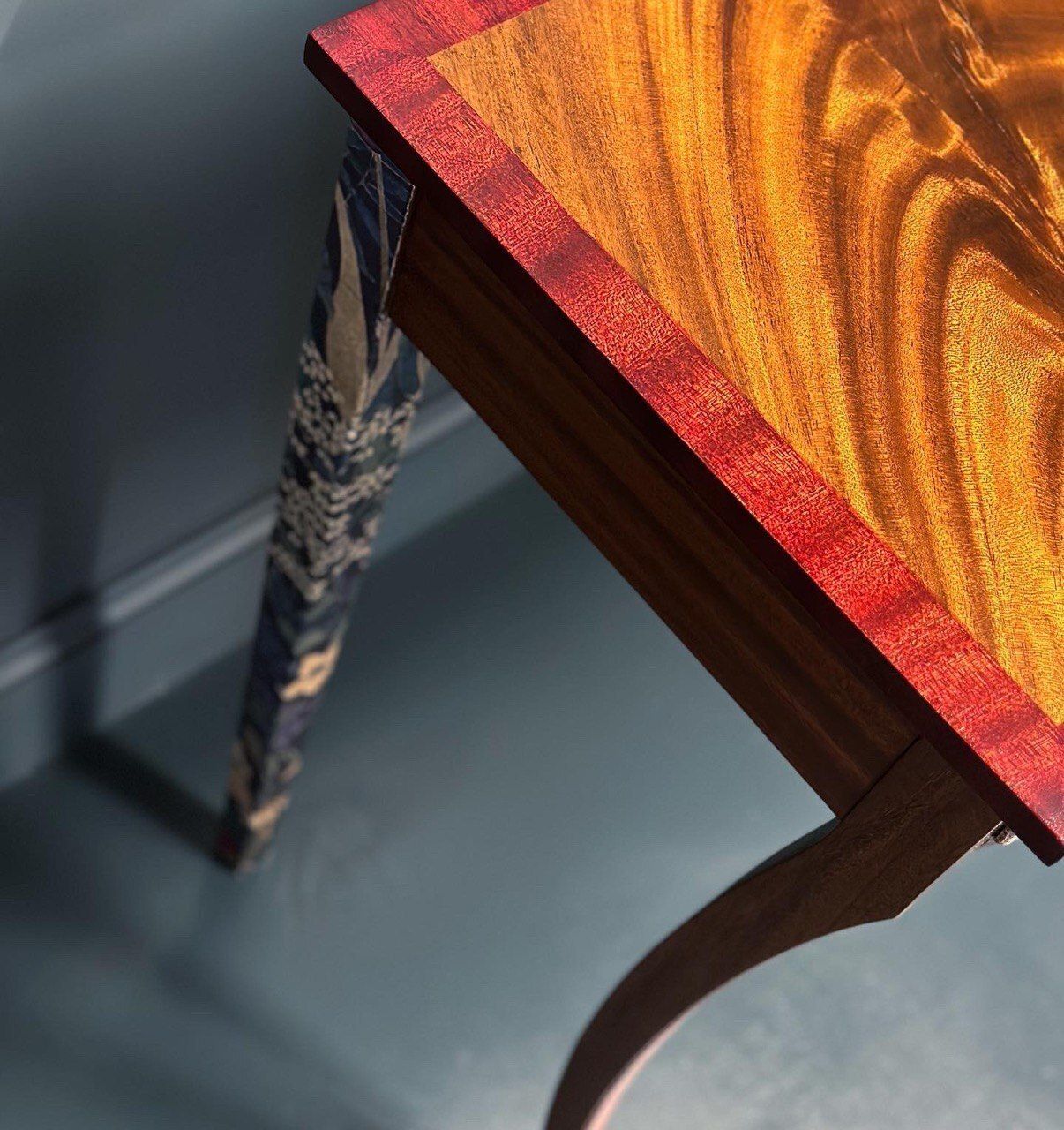 Faria Flowers Consolr Table, 19th Century photo Furniture