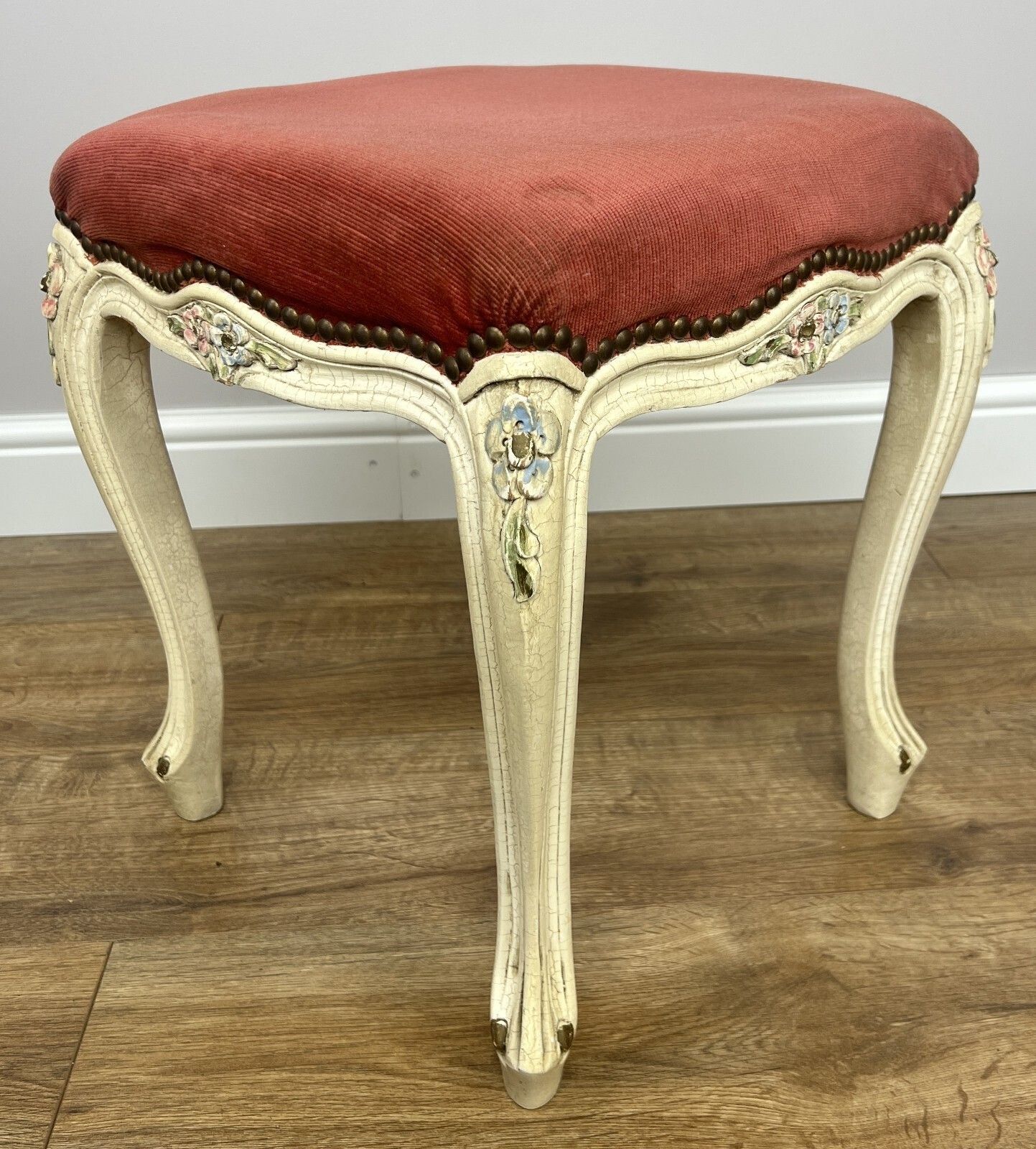 Footstool Vintage French Shabby Chic Upholstered Stool Decorative Seat Lot 4950. photo 249.0