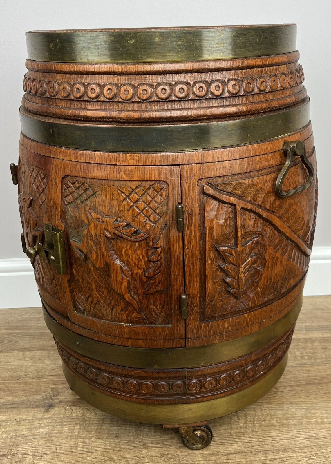 Cabinet Vintage French Style Barrel Drink Cabinet Oak Carved Storage Lot 4962. photo furniture
