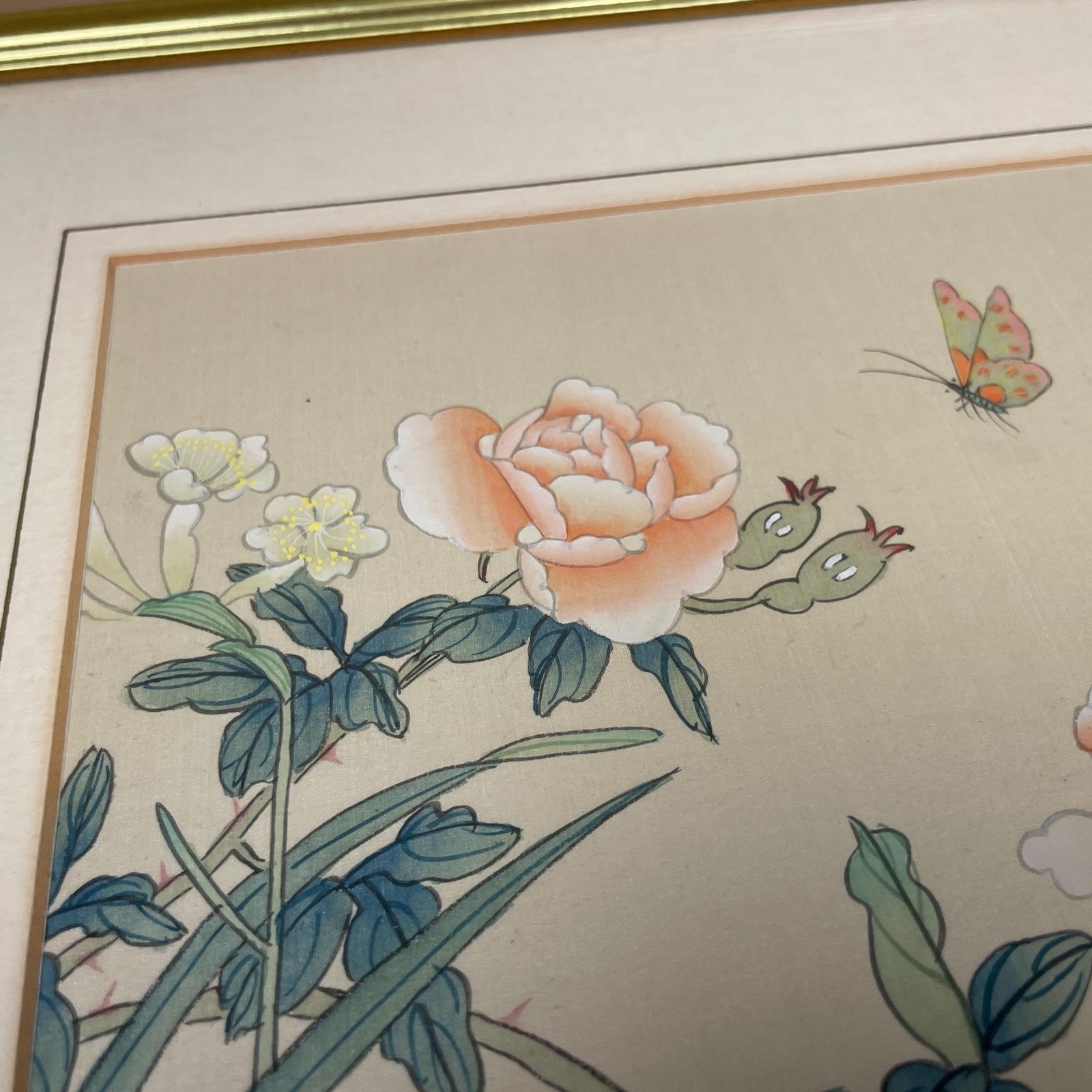 Butterly Flower Picture Hand Painted On Silk Oriental Art Gold Wood Frame Botanical Artwork Chinese Asian Style photo for sale