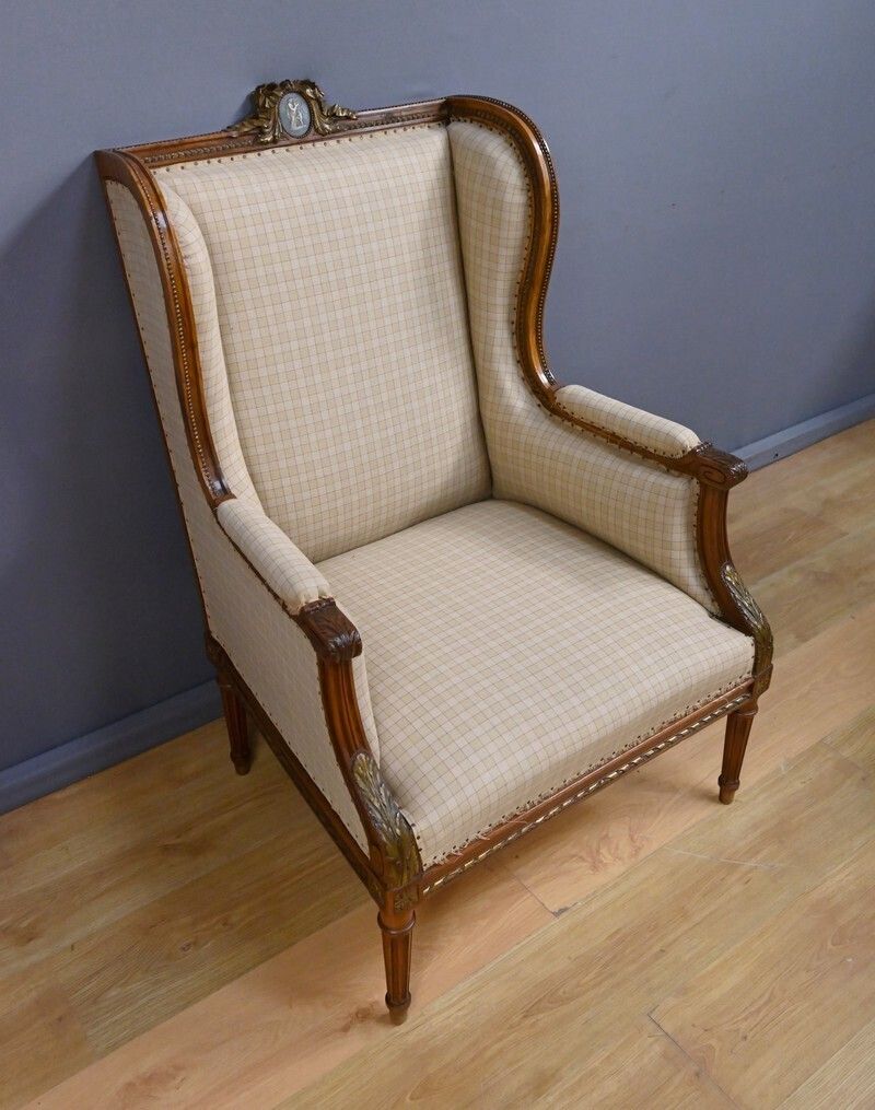 photo vintage Bergère Armchair With Walnut Ears, Louis XVI Style – Late 19th Century