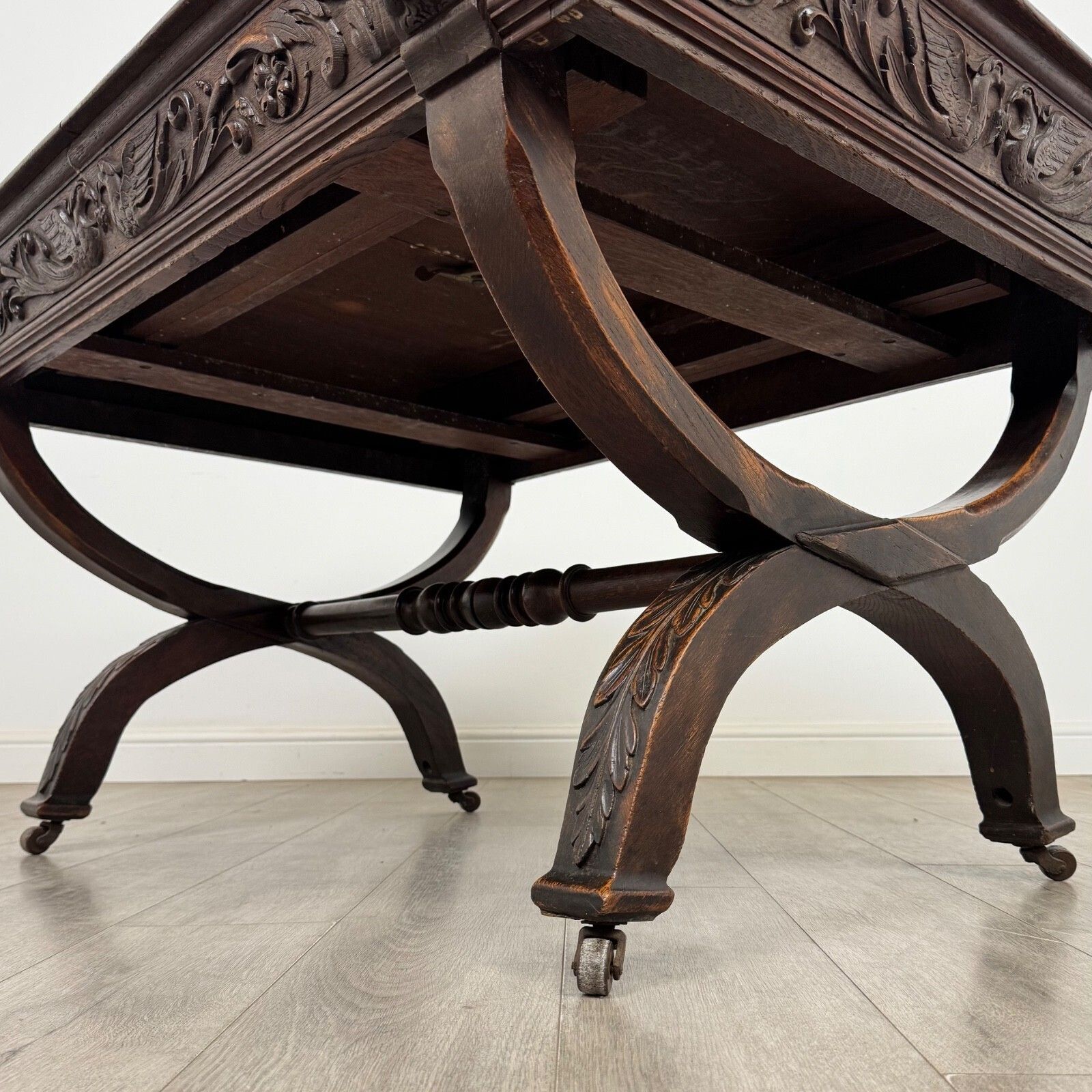 Antique 19th Century Victorian Carved Oak Centre Table photo vinterior