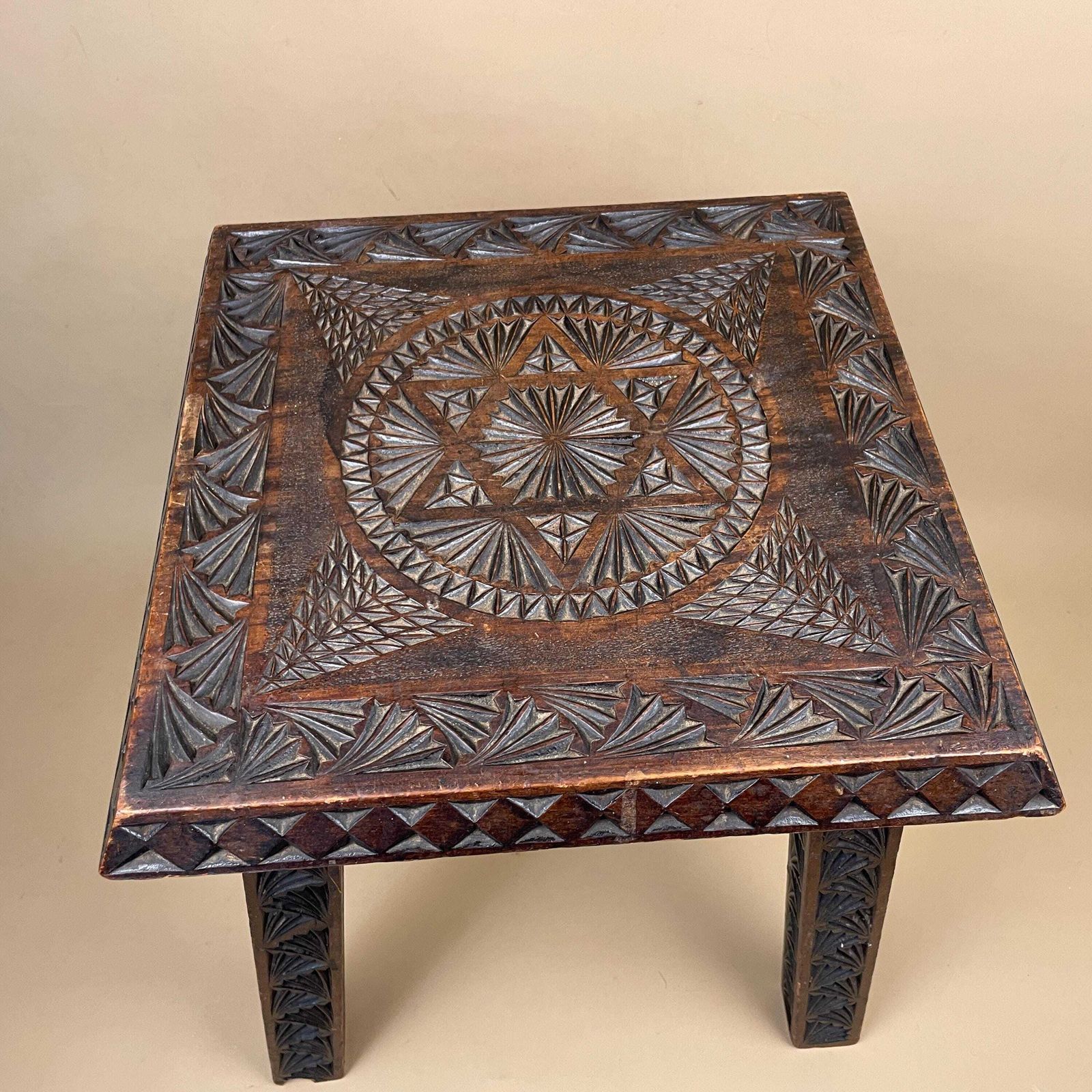 Hand Carved Wooden End Table Patterned Handcrafted Top Square Brown Table Vintage Decor Country Cottage Furniture Tripod Pattern 3 Legs Side photo vintage