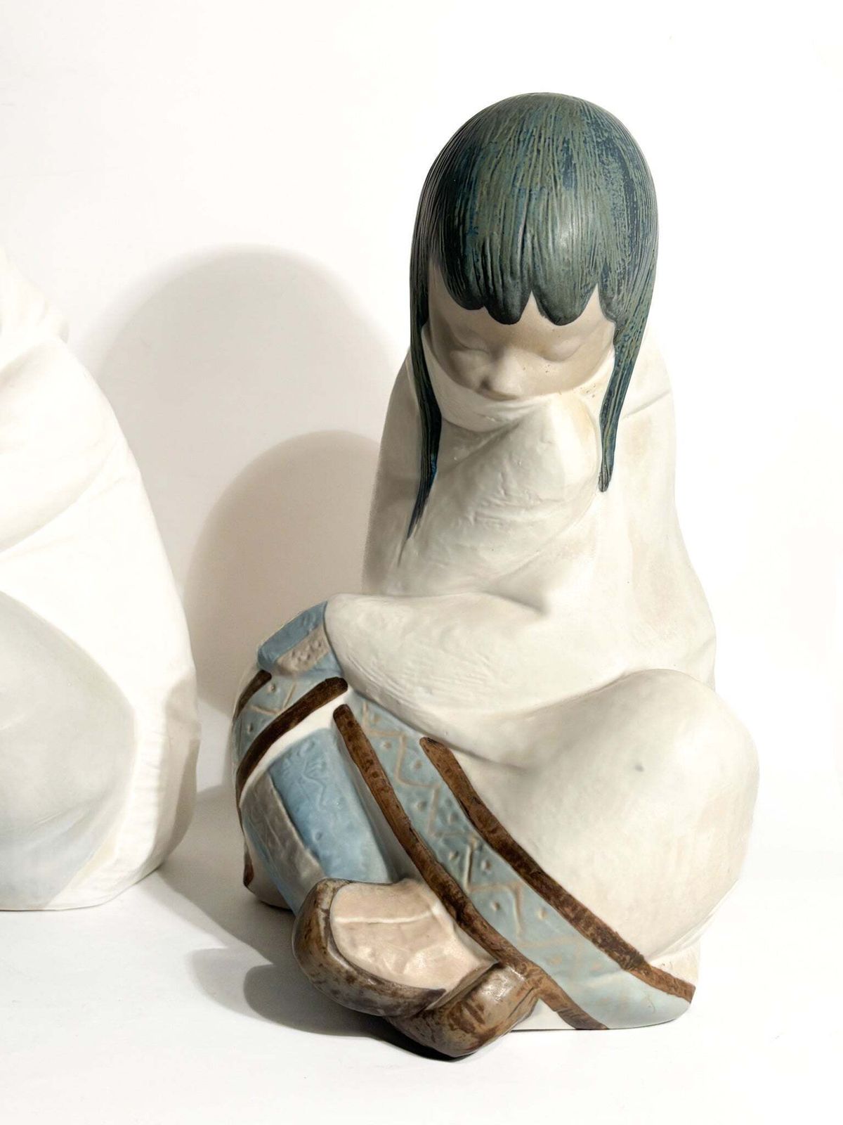 Stoneware Eskimo Sculpture By Juan Huerta For Lladró 1990s photo furniture