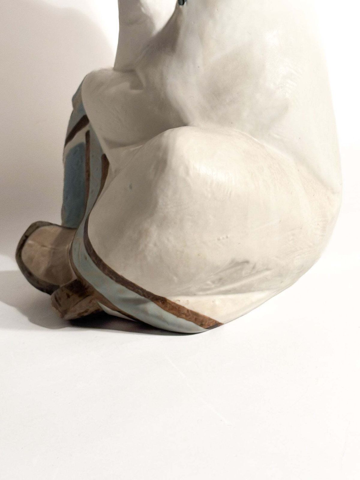 190.0 Stoneware Eskimo Sculpture By Juan Huerta For Lladró 1990s photo