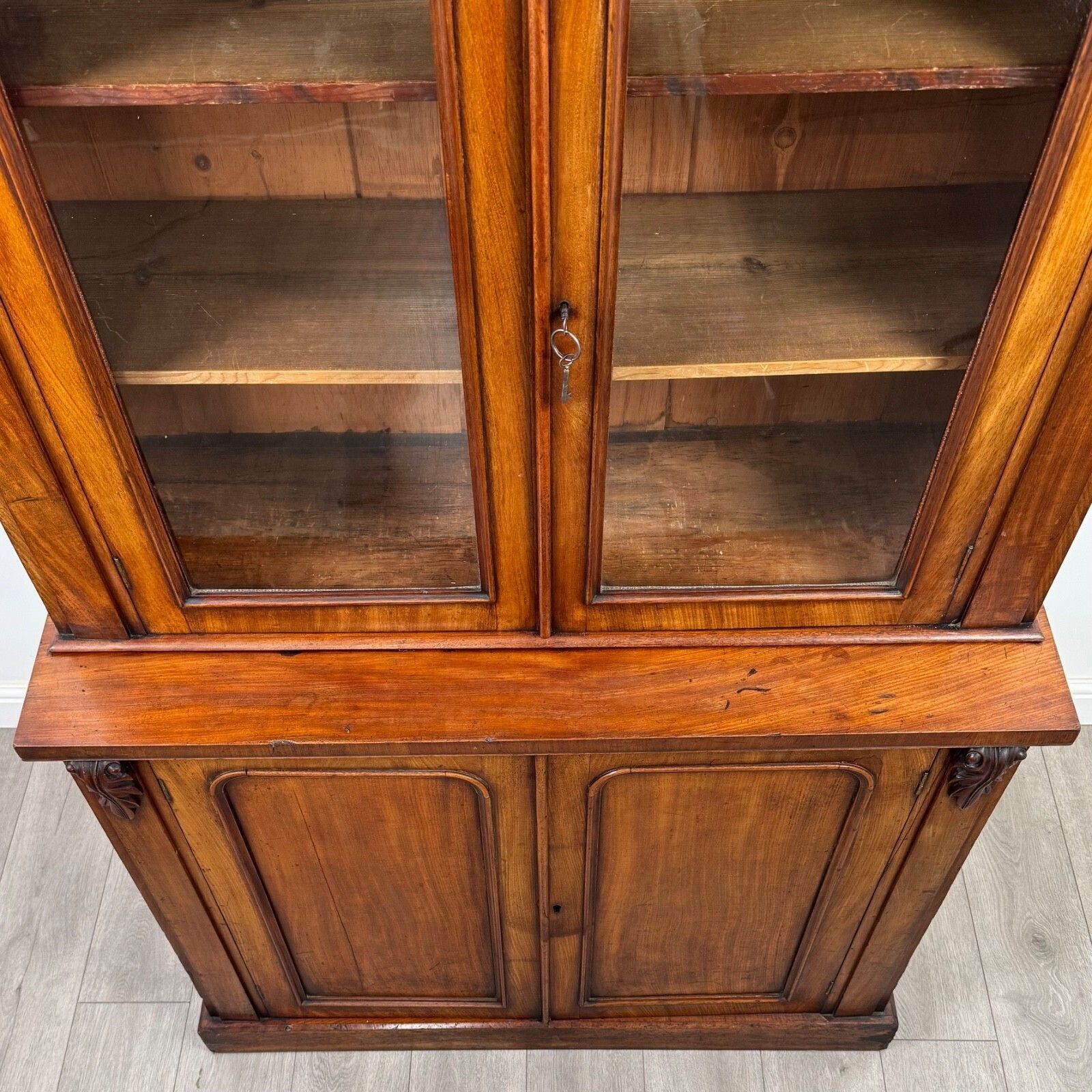 Furniture Antique 19th Century Victorian Bookcase In Mahogany photo