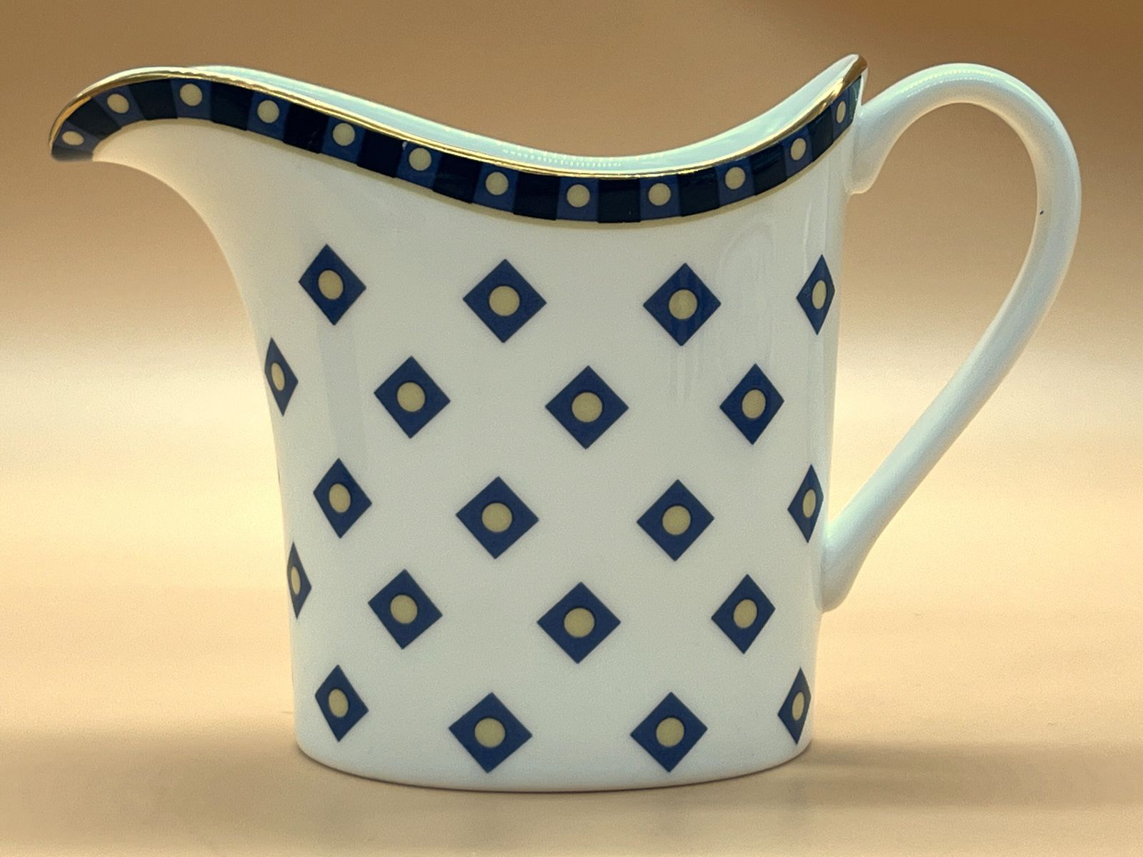 photo furniture Wedgwood China Aphrodite Design Creamer And Covered Sugar Bowl Set.