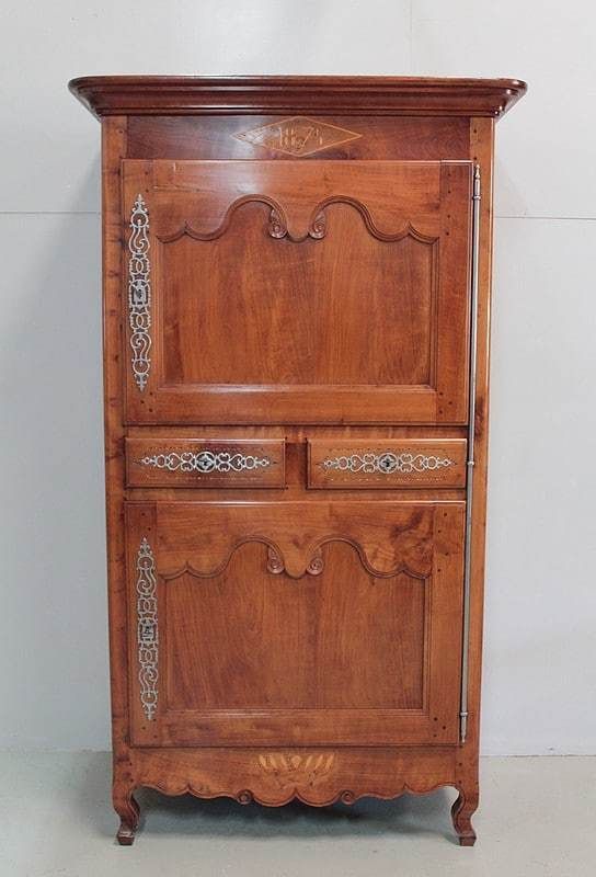 Cabinet Vendéen Louis XV Cherry 19th