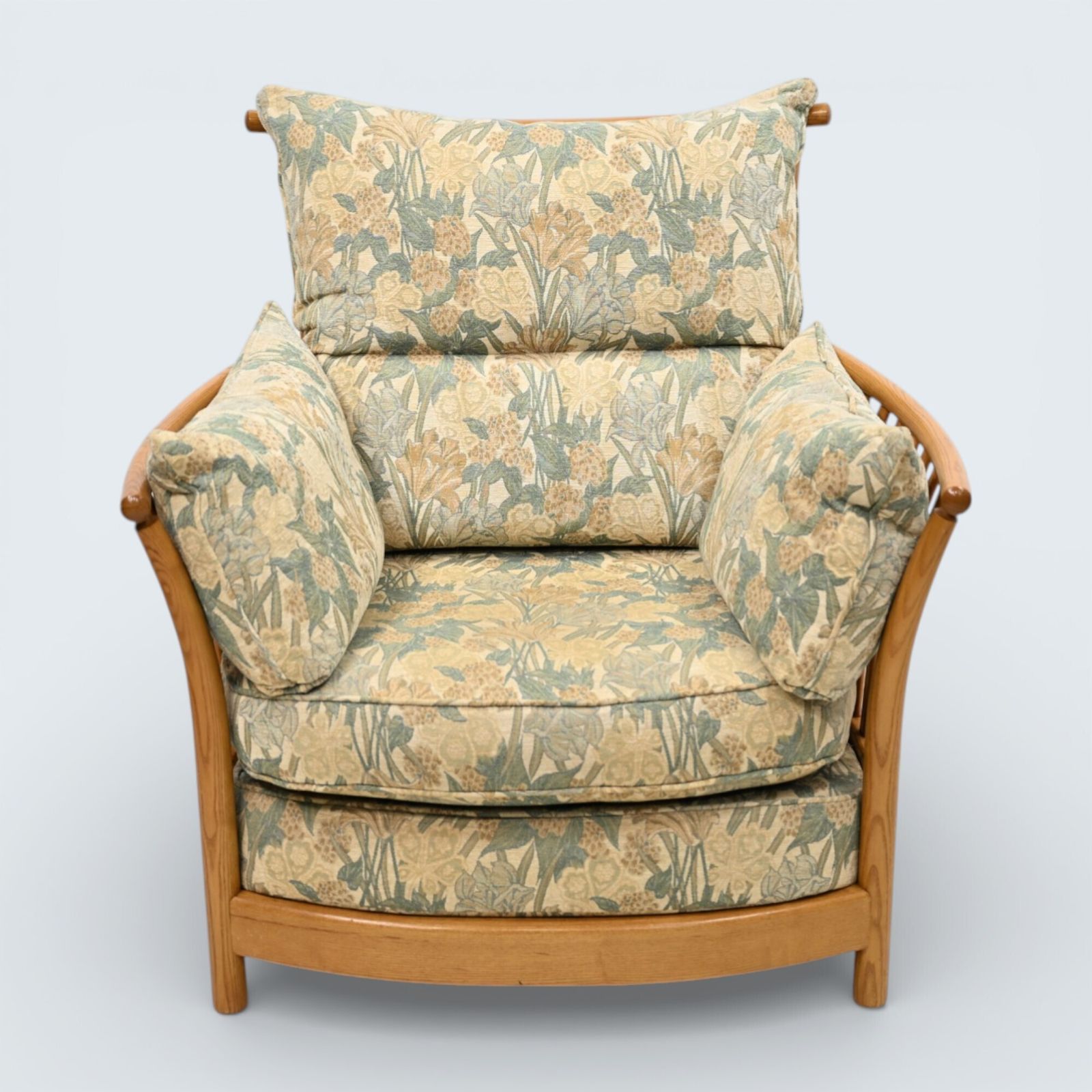 Ercol Renaissance Easy Chair Genuine Ercol Upholstery Light Finish Free Delivery photo furniture