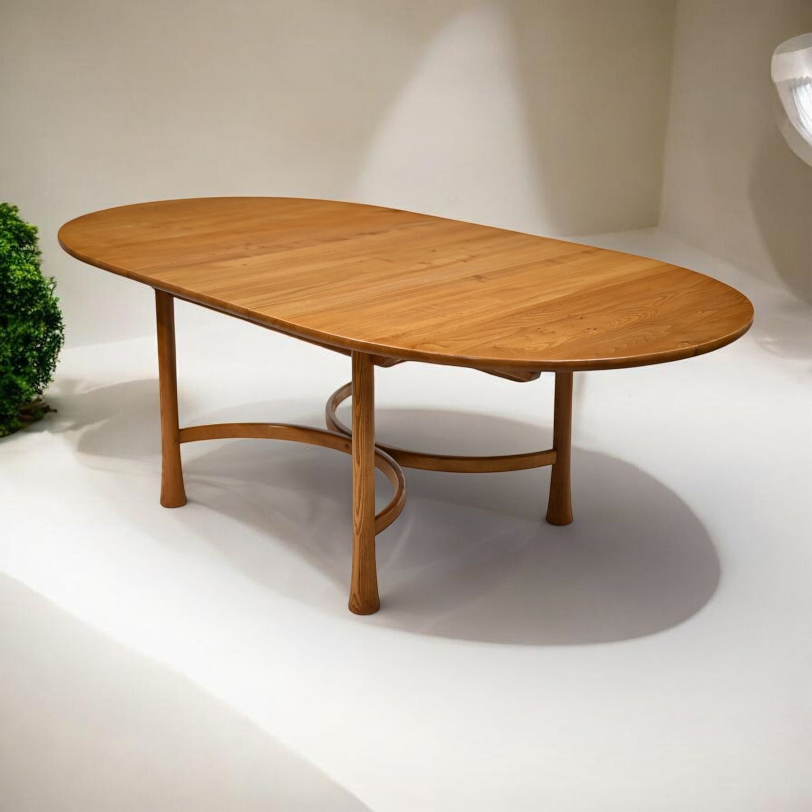 Ercol Saville Dining Table Extending Light Finish 926 Seats 8+ Free Uk Delivery