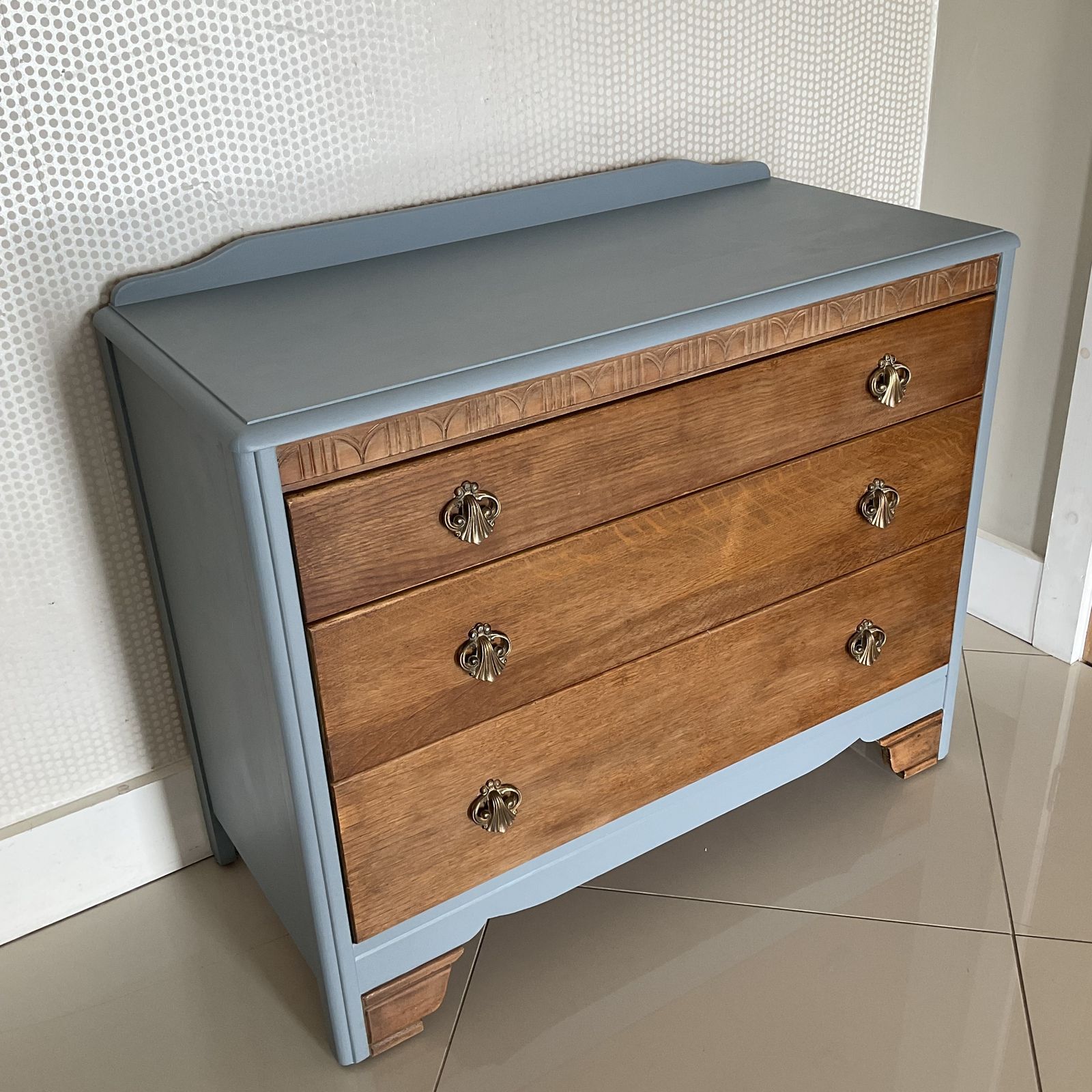 photo furniture Harris Lebus Mcm Vintage 3 Drawer Chest Of Drawers