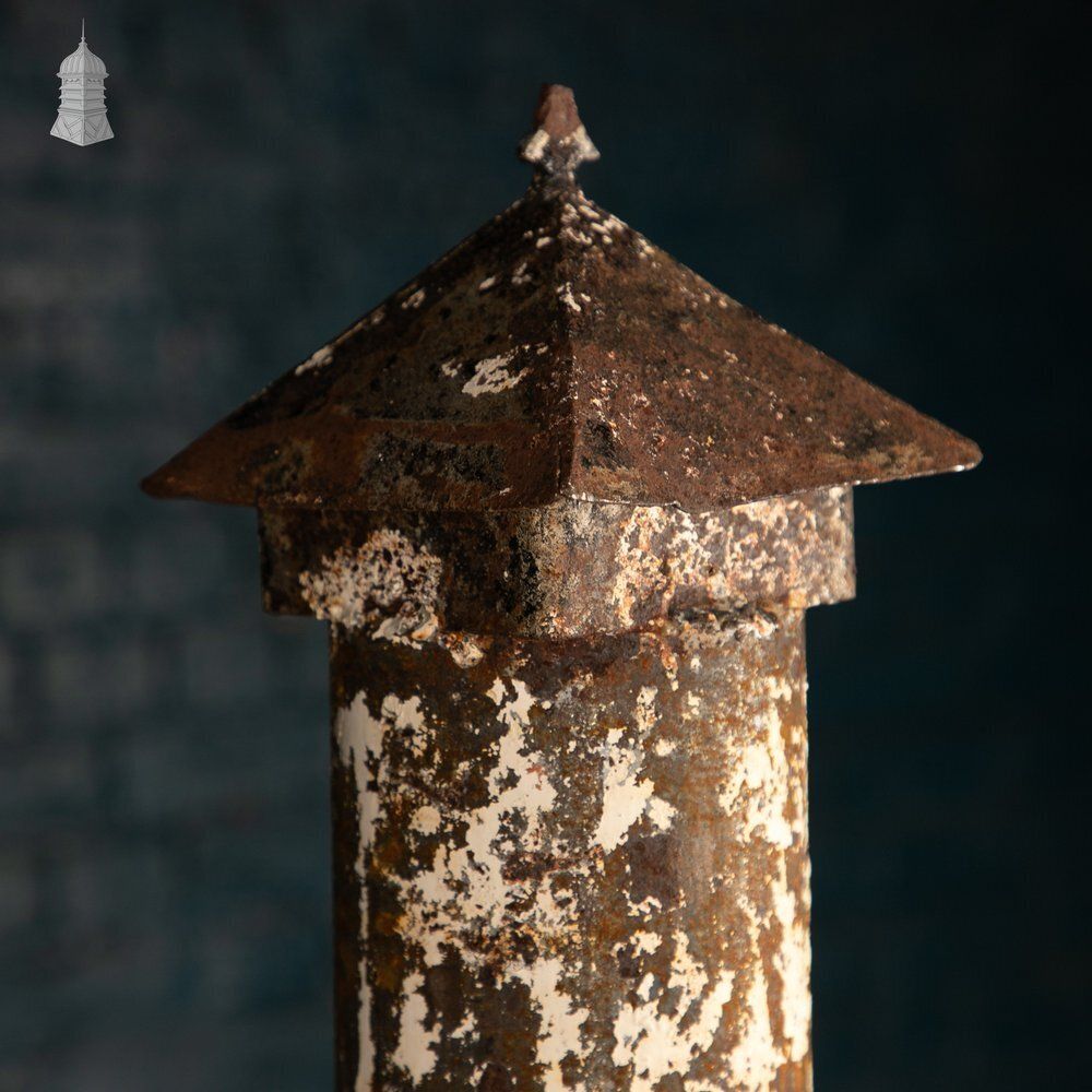 photo furniture Pair Of Gate Posts