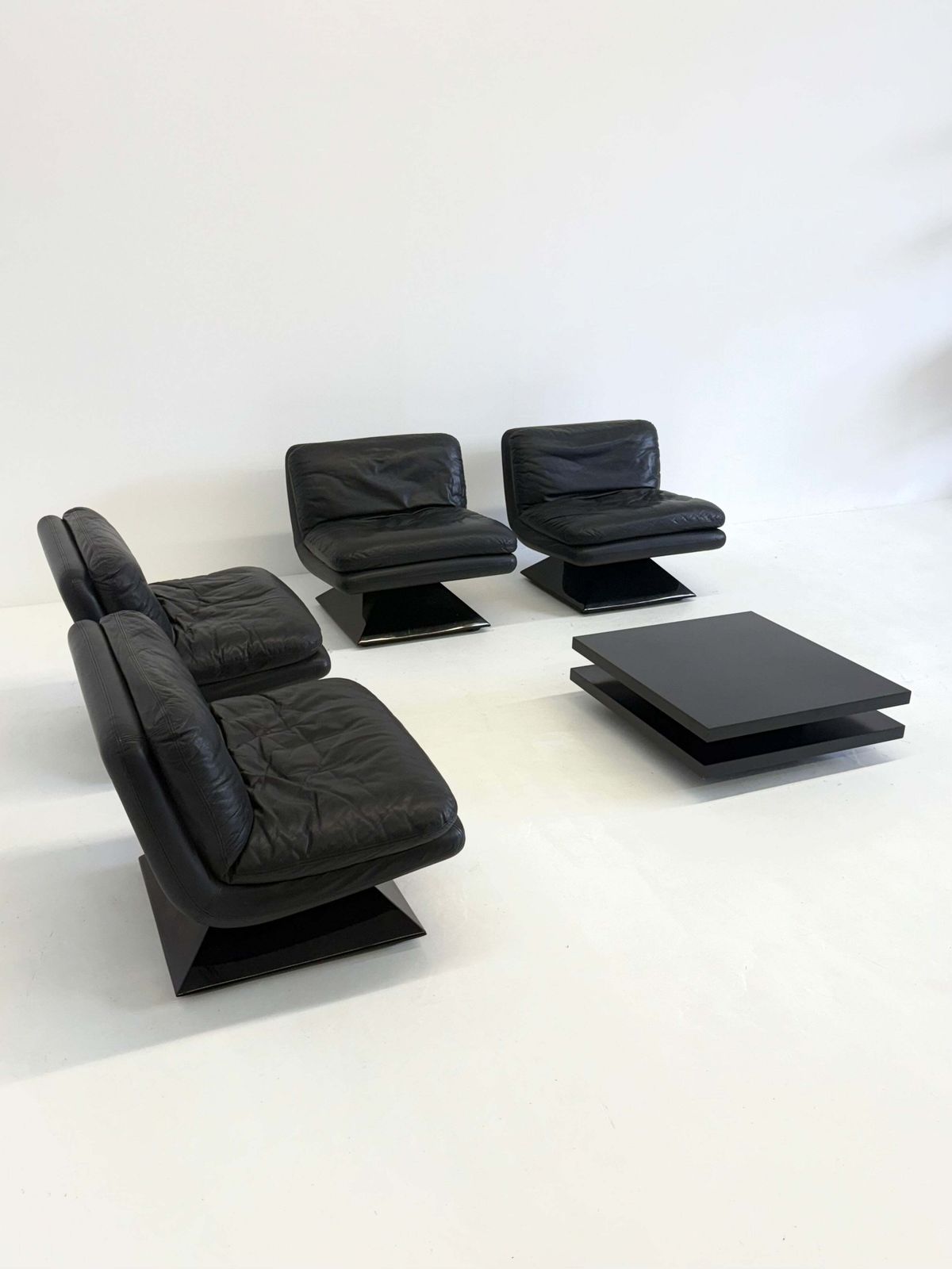 photo vinterior Armchairs By Hans Von Klier For Giuseppe Rossi Di Albizzate