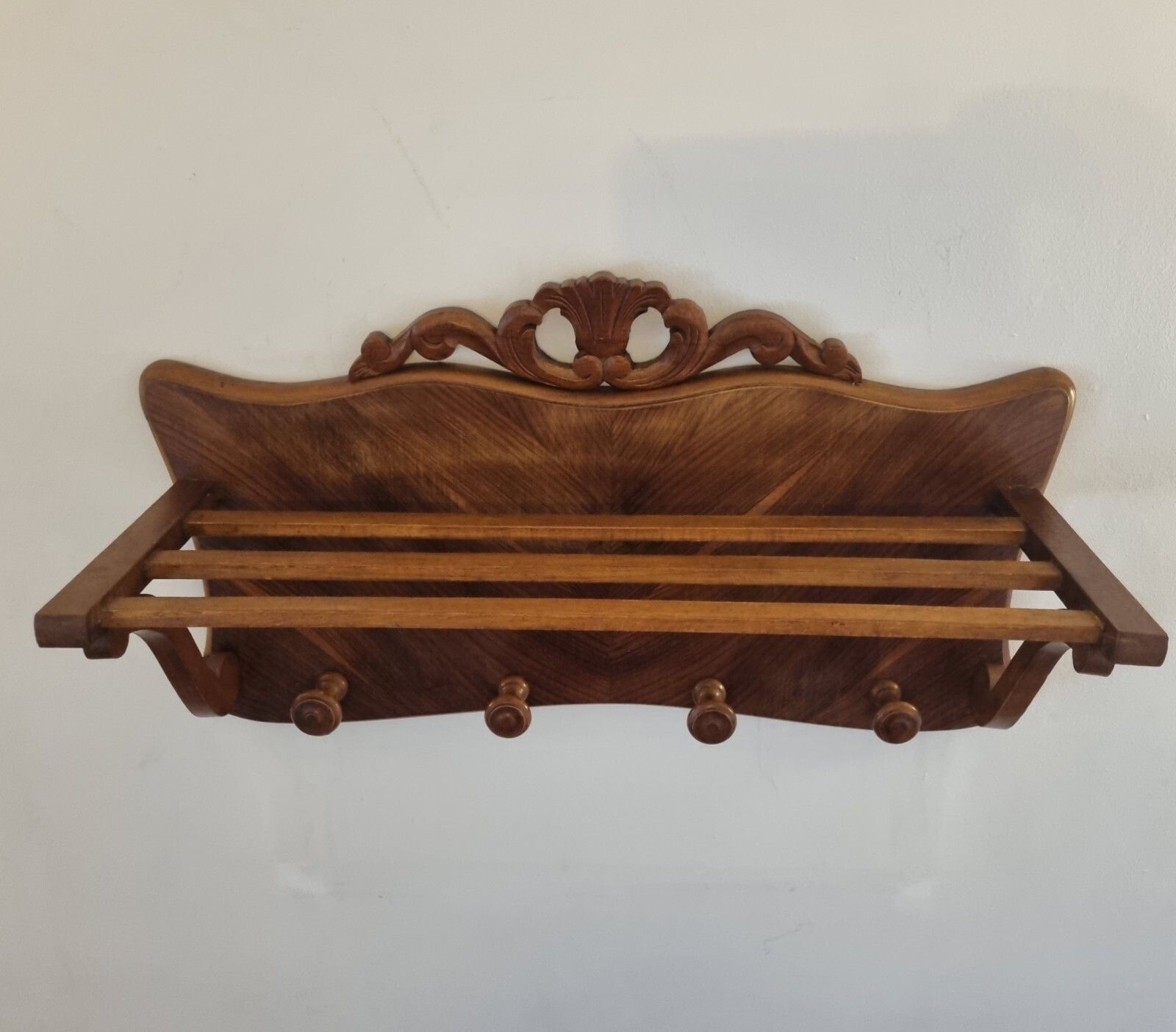 photo vinterior Vintage Ornate Wooden French Coat & Hat Rack 4 Hooks Wall Mounted Walnut Veneer