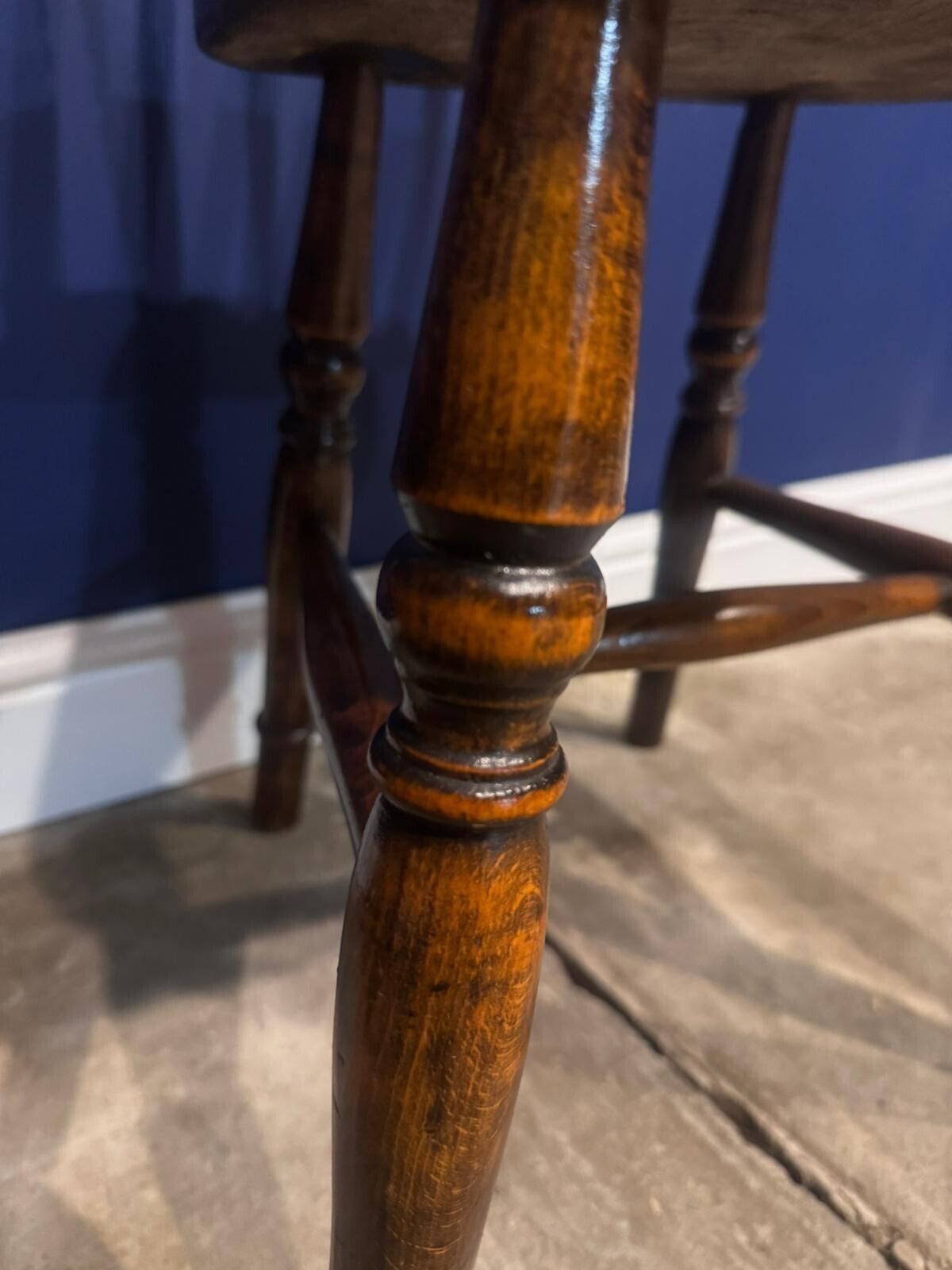 photo furniture Antique Elm Chair Farmhouse Rustic Kitchen Dining Chair Victorian Bedroom.