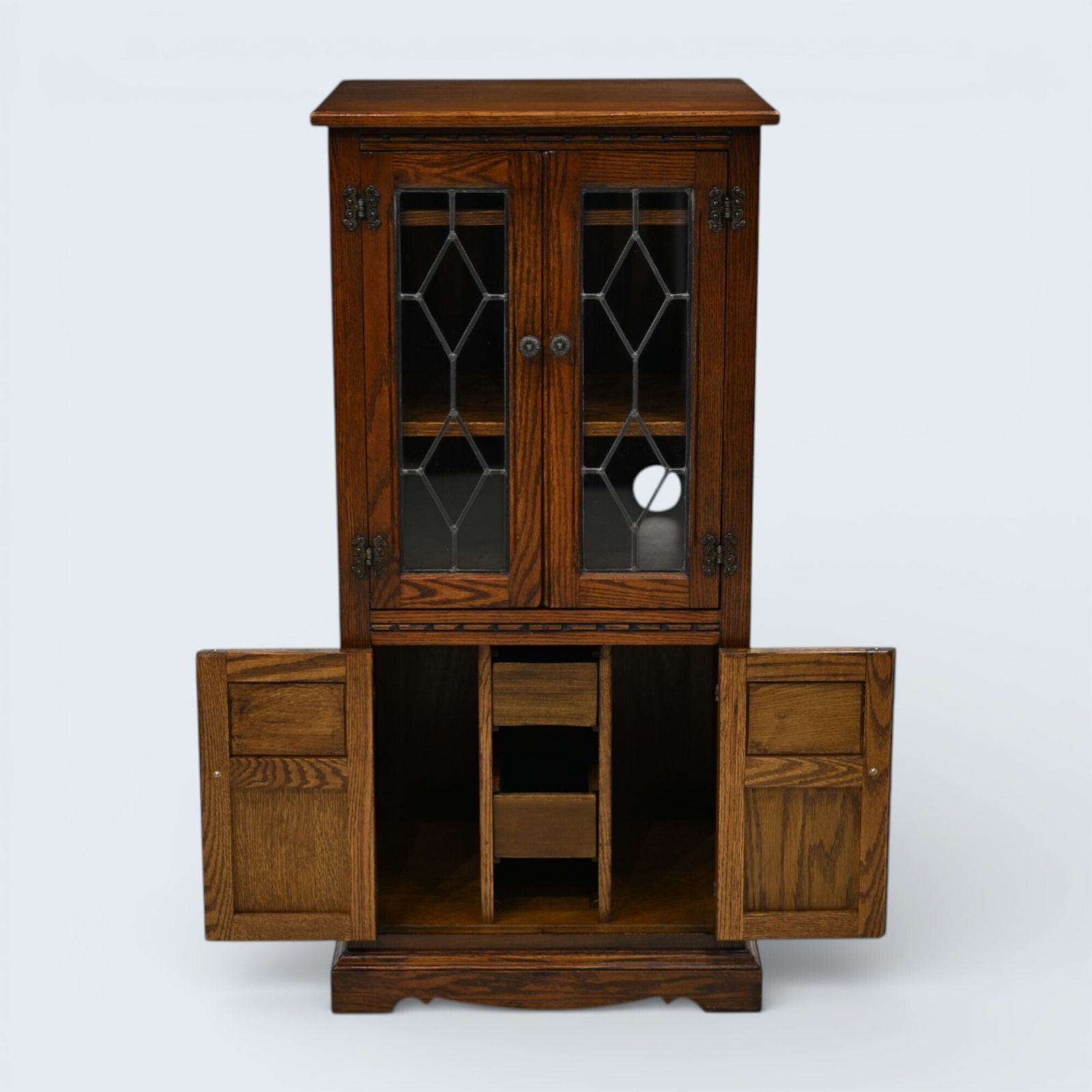 photo furniture Old Charm Hi Fi/Record Cabinet 2 Adjustable Shelves Light Oak Free Uk Delivery*