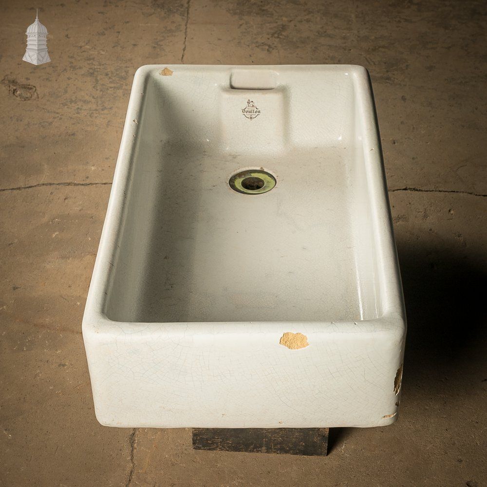 Royal Doulton Belfast Sink With Weir Overflow, Reclaimed photo vintage