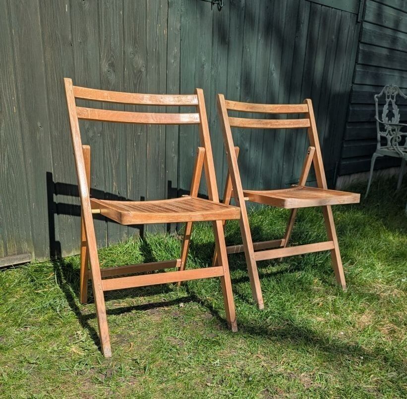 Pair Of Vintage Mod Beech Folding Garden Chairs photo 130.0