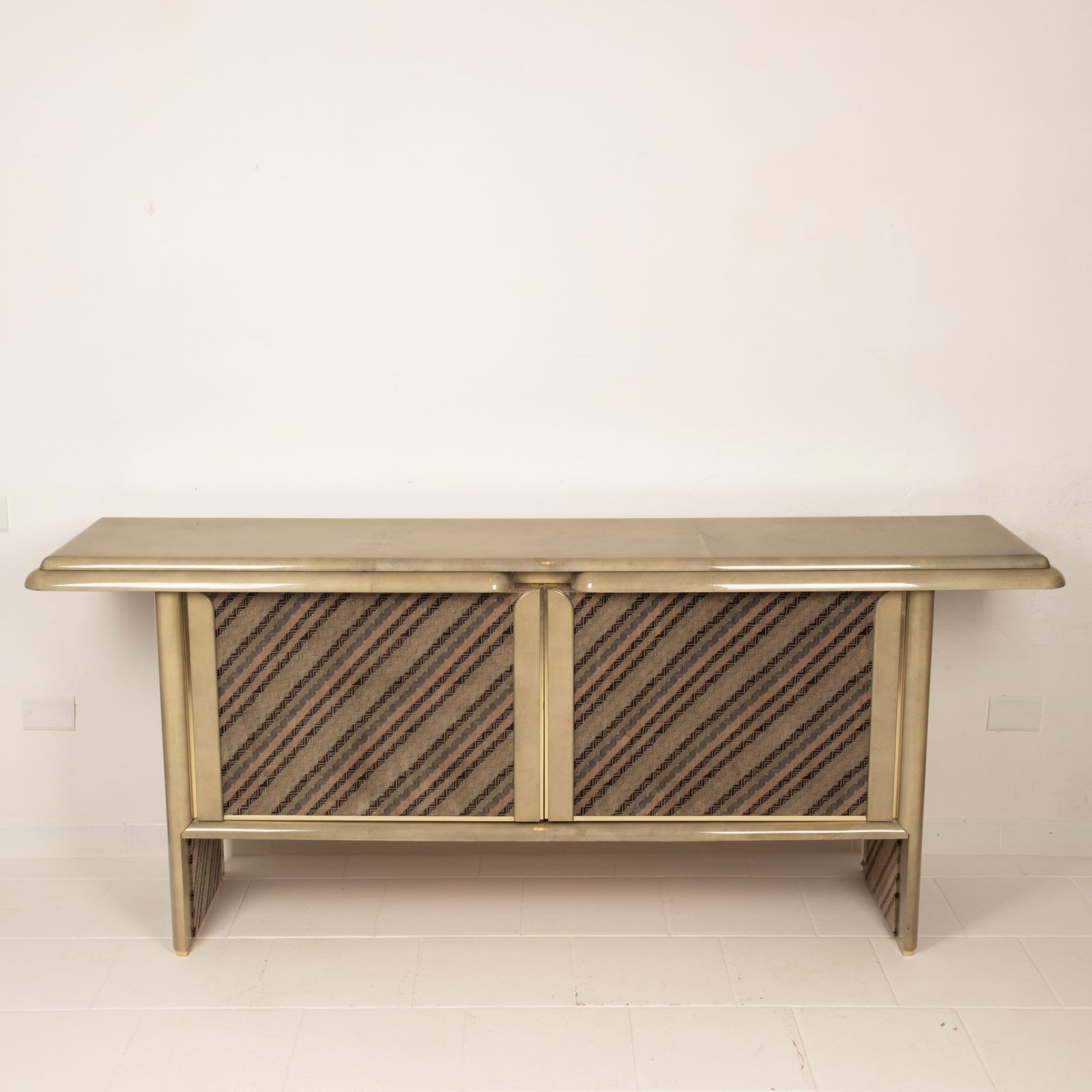 photo vintage Sideboard In Parchment And Missoni Fabric By Angelo Mazzola For Salpol, 1980
