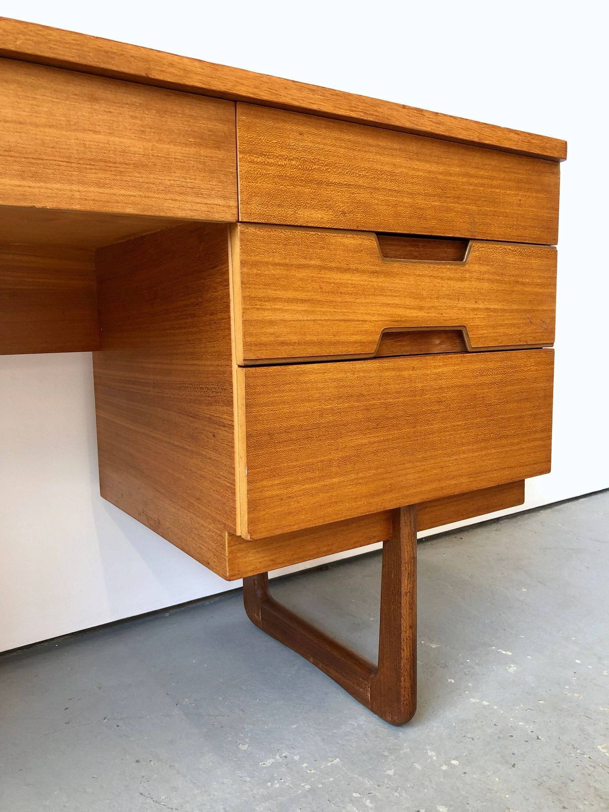 Vintage 1960s Uniflex Gunther Hoffstead Q Series Teak Desk. Danish Retro G Plan Mid Century photo buy