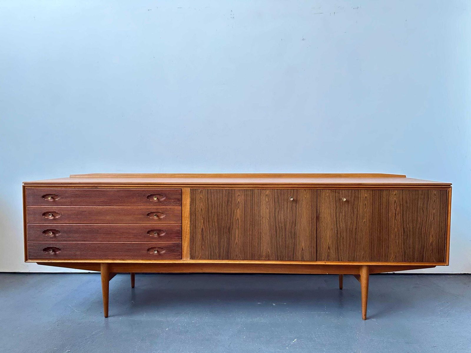 Vintage 1950s Robert Heritage For Archie Shine Hamilton Rosewood & Teak. Danish Heals Mid Century photo 1600.0