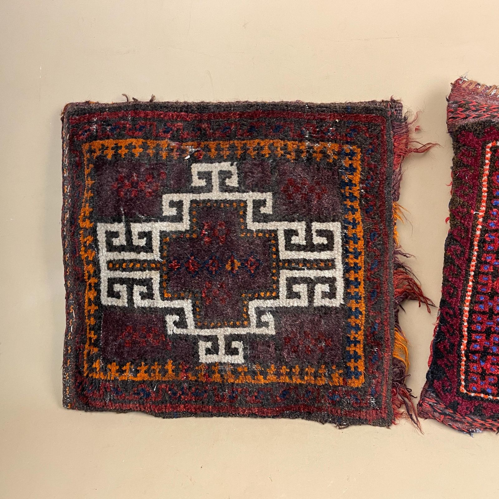 Moroccan Cushion Covers Handwoven Wool Kilim Berber Geometric Pair Set Of 2 Filled Scatter Cushion Sofa Pillow Boho Decorative photo vinterior