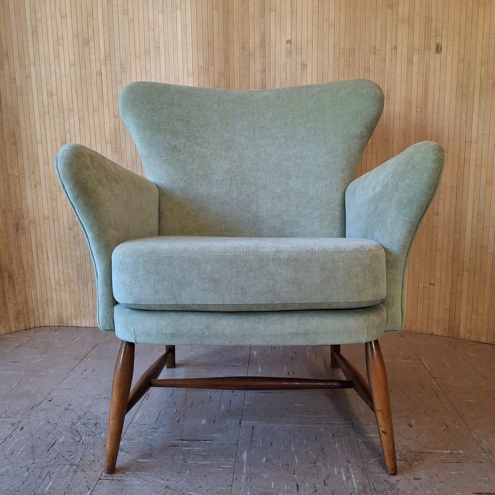 Fab Mid Century Modern 1950s Ercol 236 Armchair Light Green Chenille photo furniture