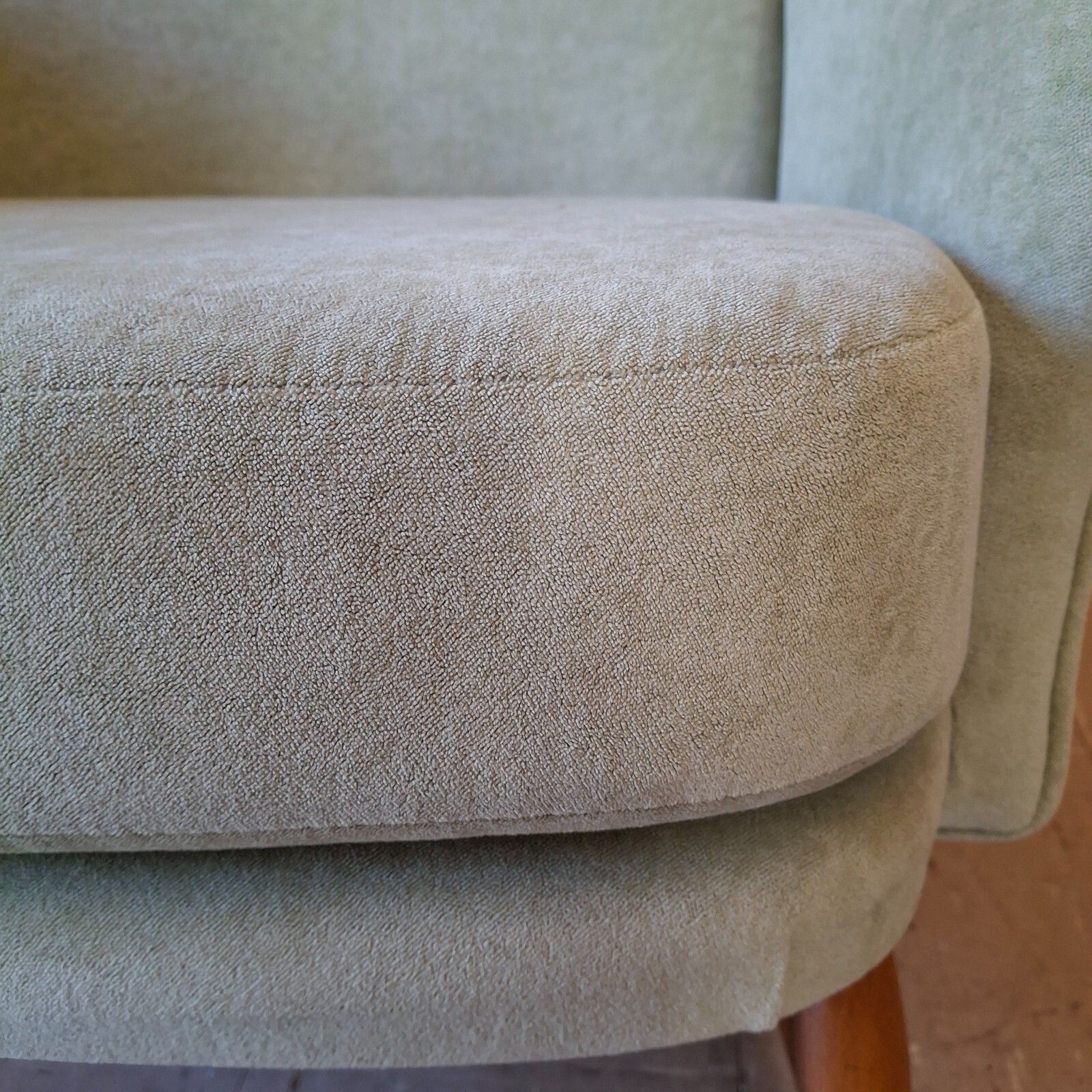 Fab Mid Century Modern 1950s Ercol 236 Armchair Light Green Chenille photo vinterior