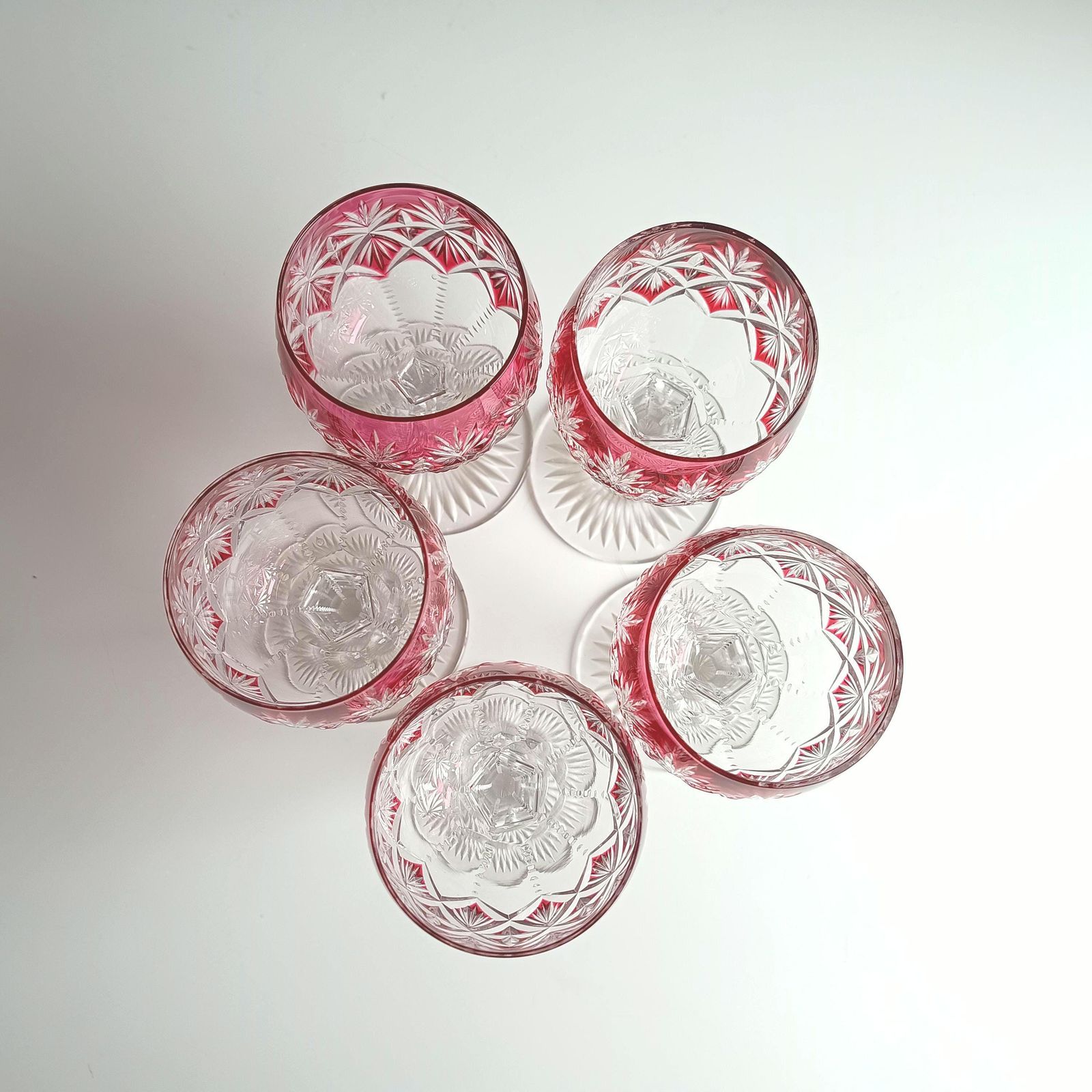 Art Deco English Cut Crystal Wine Glasses: 5 Strawberry Pink, Walsh Walsh, Birmingham 1930s photo vintage