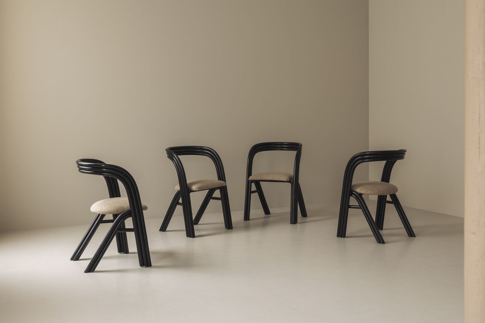 Set Of Four Sculptural Dining Chairs By Axel Enthoven For Rohé Design, 1980s photo buy