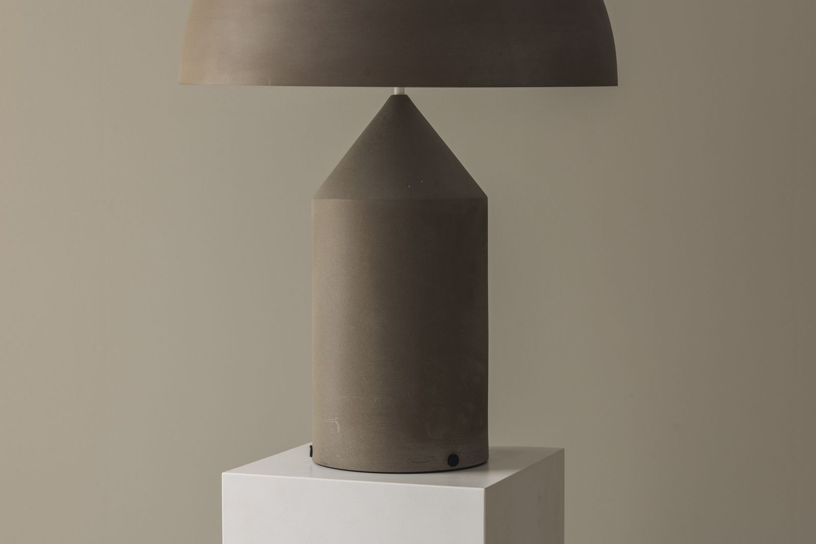 Rare First Edition Atollo Table Lamp By Vico Magistretti For Oluce, Italy 1977 photo for sale