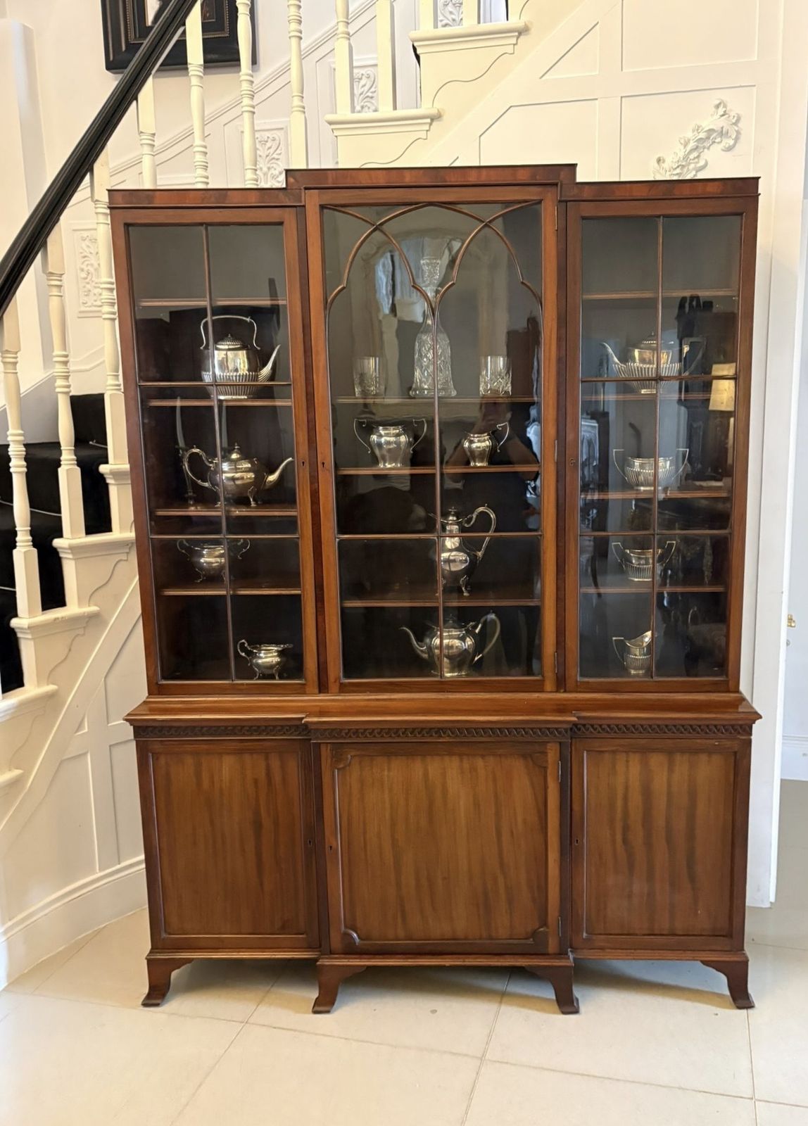 Antique Early 20th Century Mahogany Breakfront Bookcase photo 3550.0