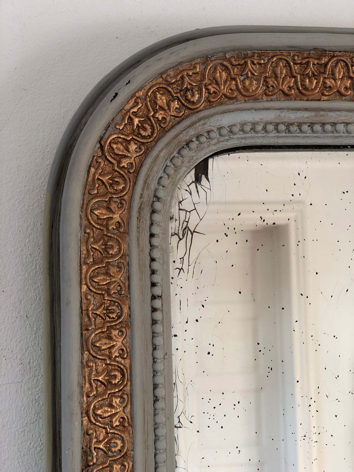 Antique French Louis Philippe Mirror – Cream And Gold, Late 19th Century photo vintage