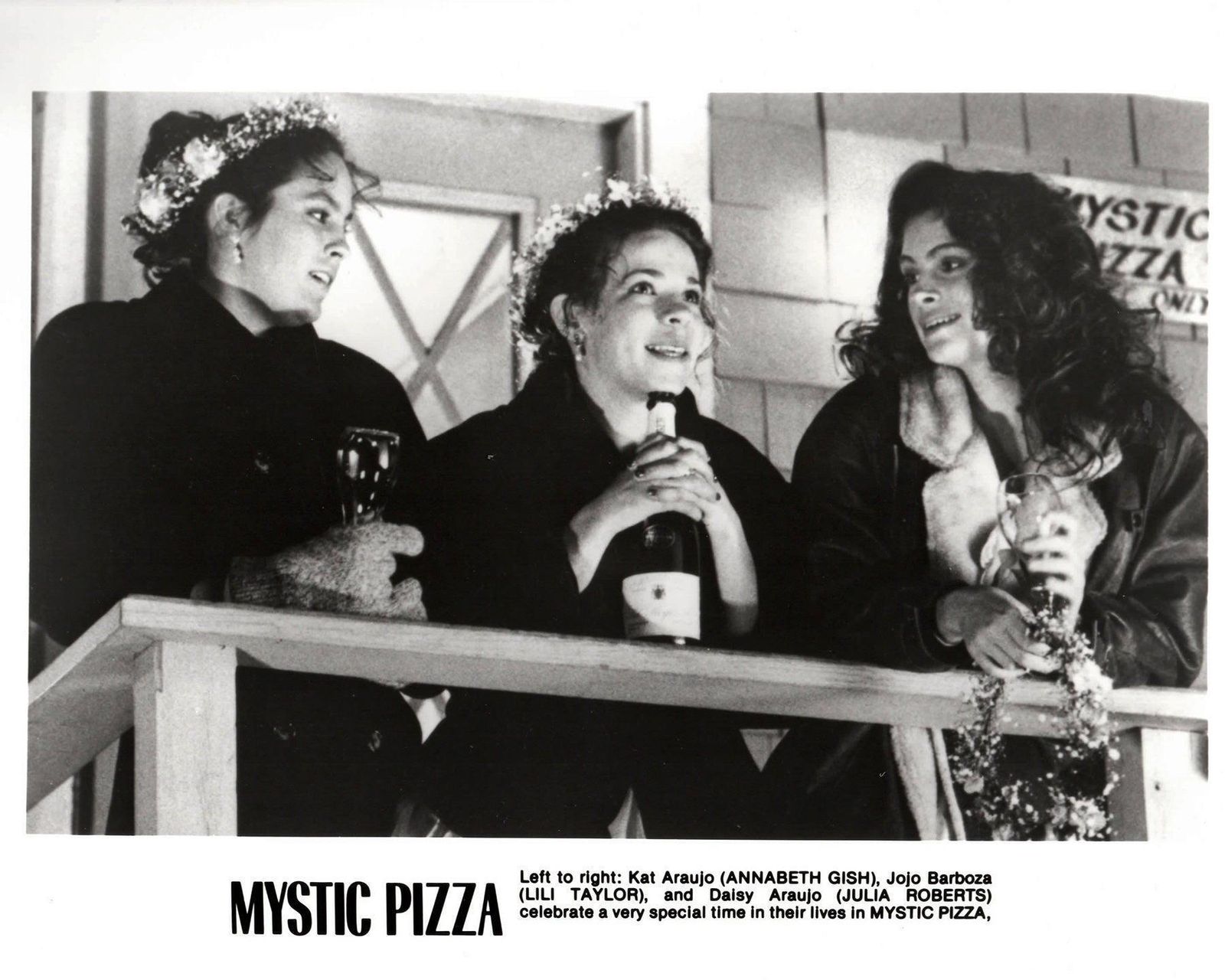 Photo de presse du film Mystic Pizza (1988), encadrée photo vinterior