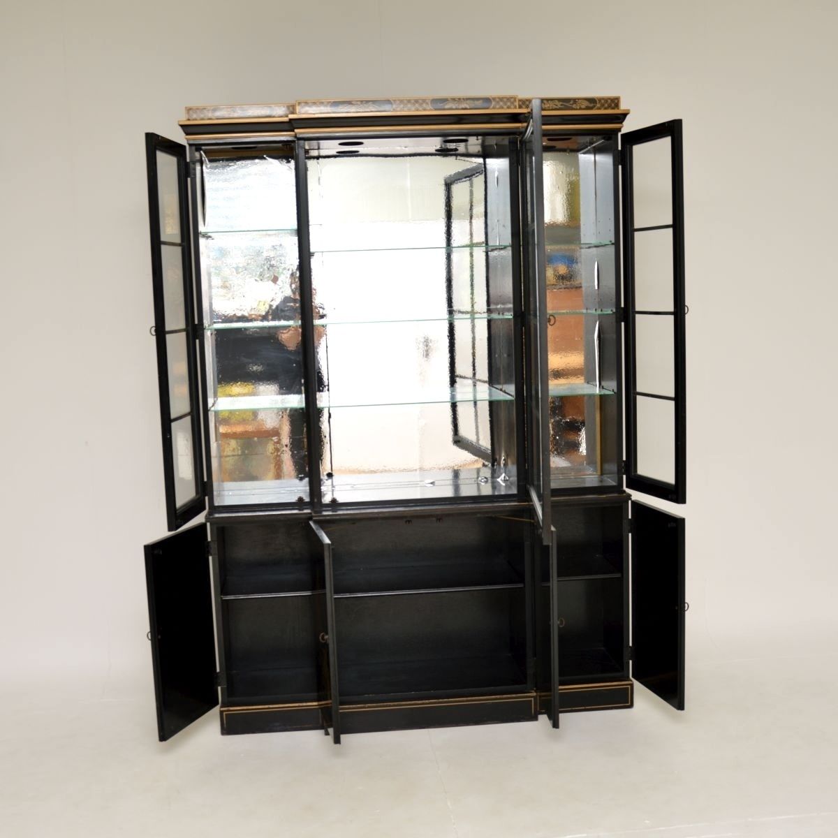 photo furniture Antique Georgian Style Chinoiserie Breakfront Bookcase