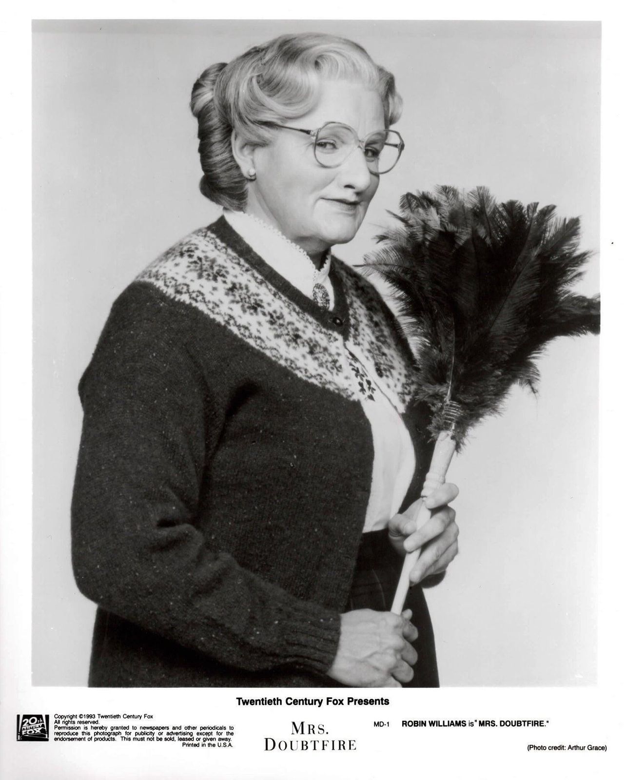 Mrs Doubtfire 1993 Publicity Film Movie Press Still Framed photo vinterior