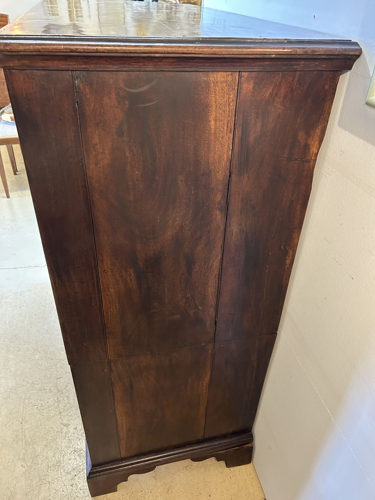 Early Victorian Two Piece Mahogany Chest Of Drawers photo vinterior