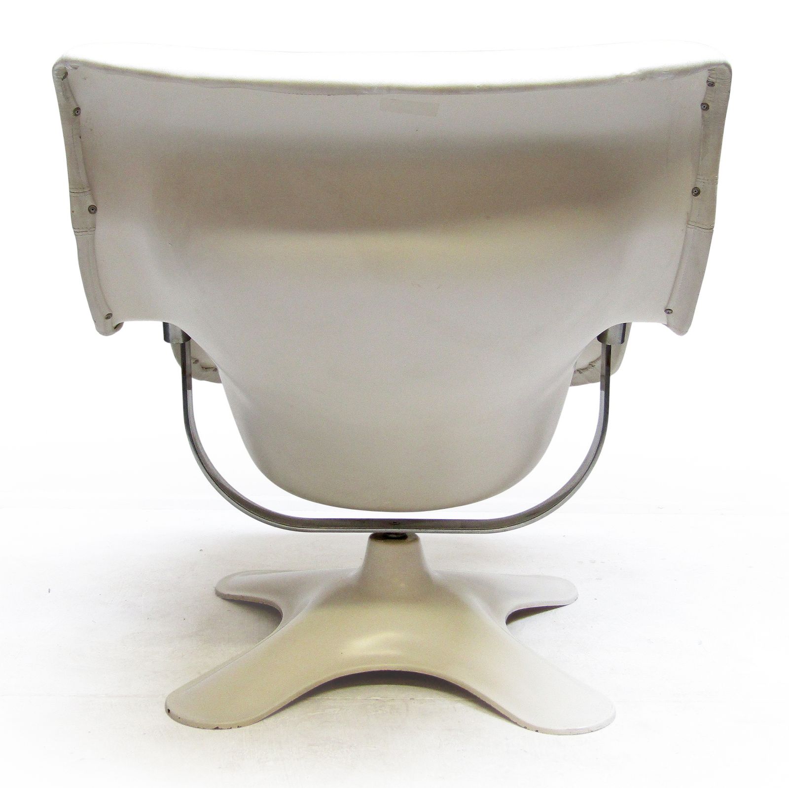 1960s Karuselli Lounge Chair In Ivory Leather By Yrjö Kukkapuro For Avarte photo buy