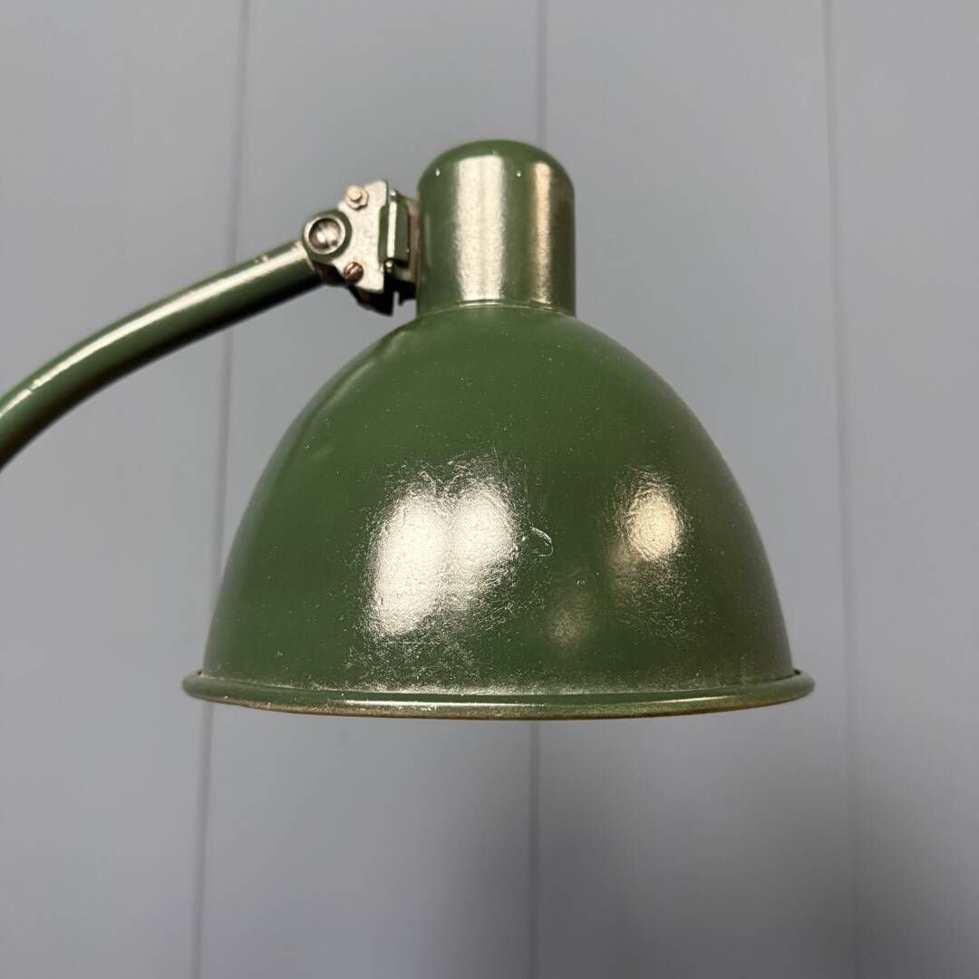 Donkergroene Bauhaus Bureaulamp, Jaren 1930 photo vintage