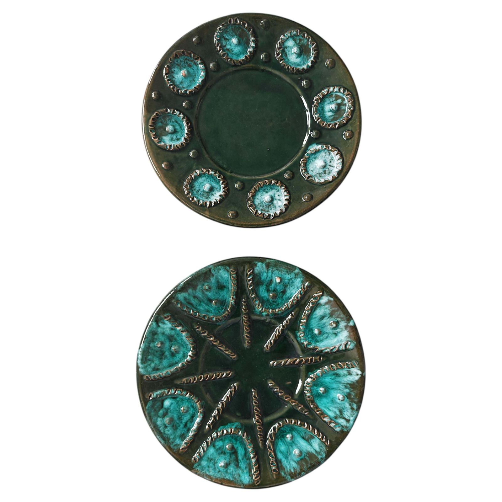 Pair Of Mid Century Modern Oyster Plates In Green And Turquoise, France 1970s